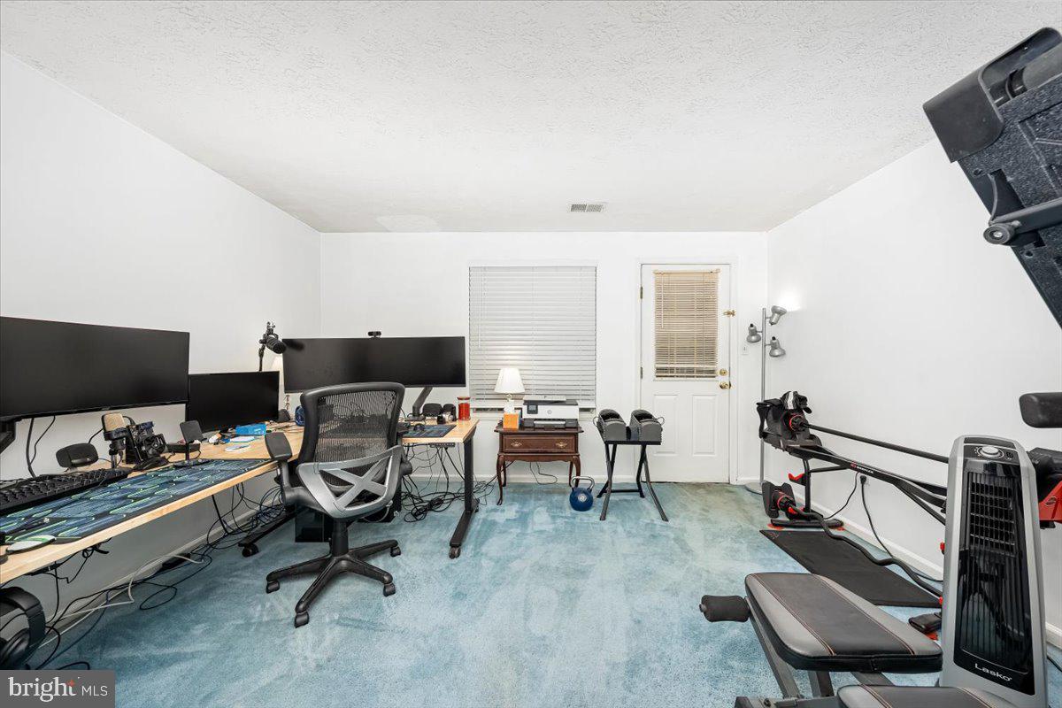 DAMASCUS VALLEY PARK - Residential