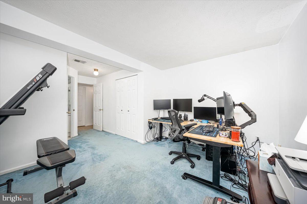 DAMASCUS VALLEY PARK - Residential