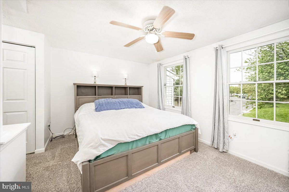 DAMASCUS VALLEY PARK - Residential