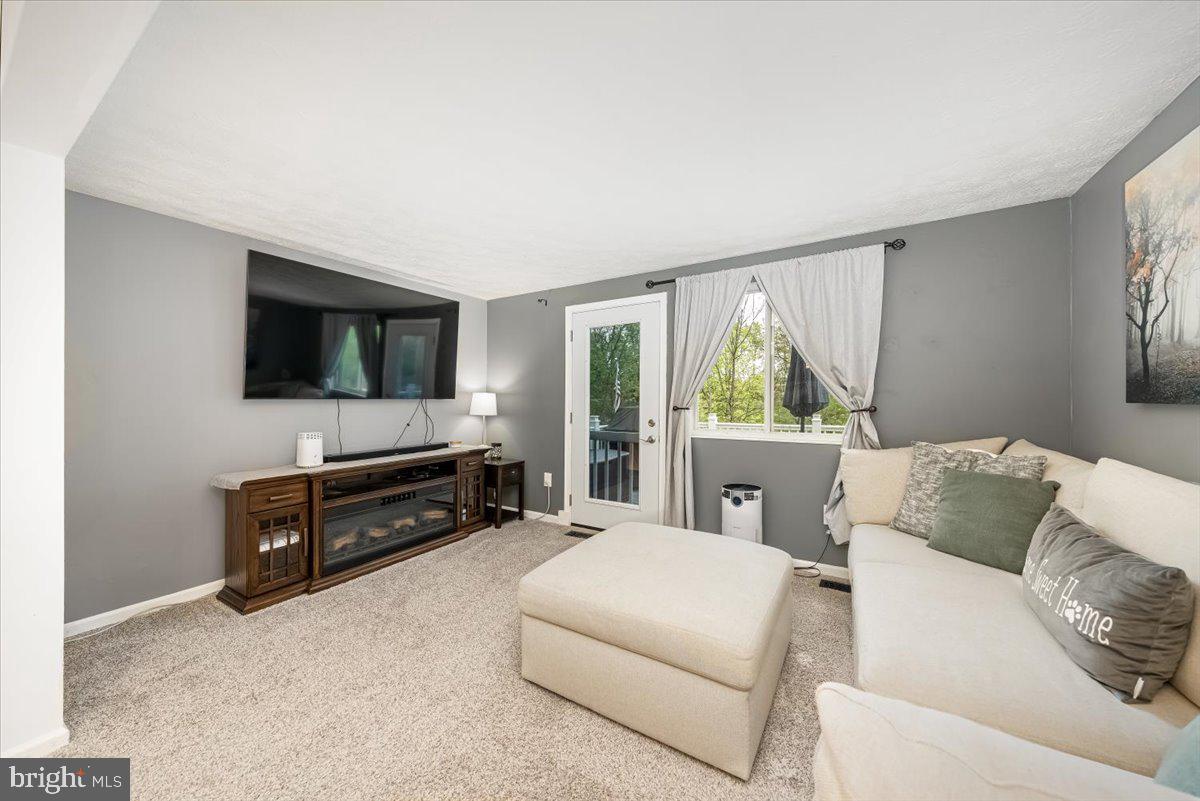 DAMASCUS VALLEY PARK - Residential