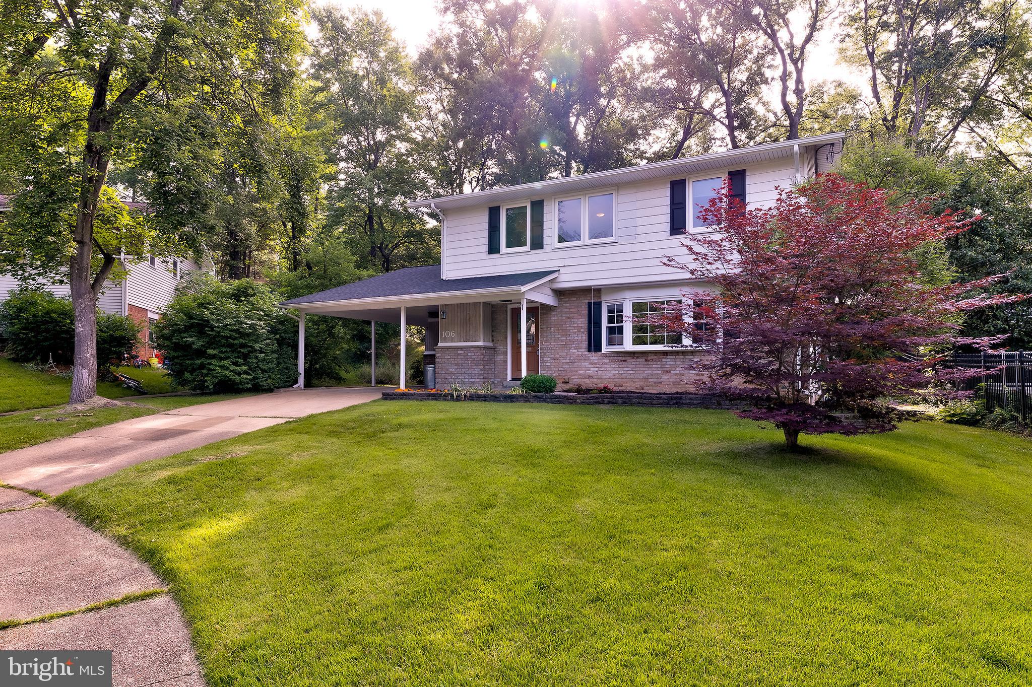 106 TAMARISK COURT