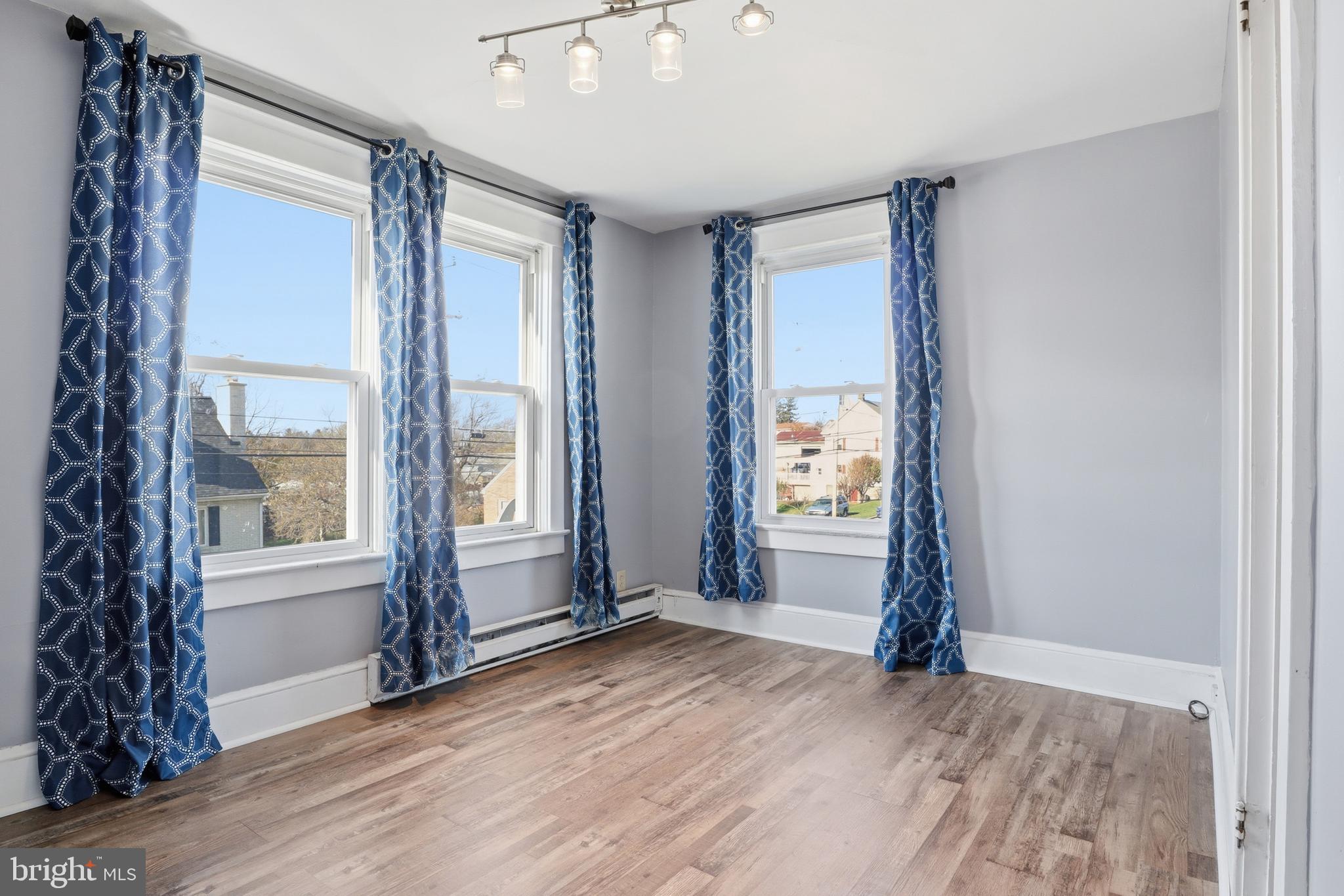 DALLASTOWN BORO - Residential