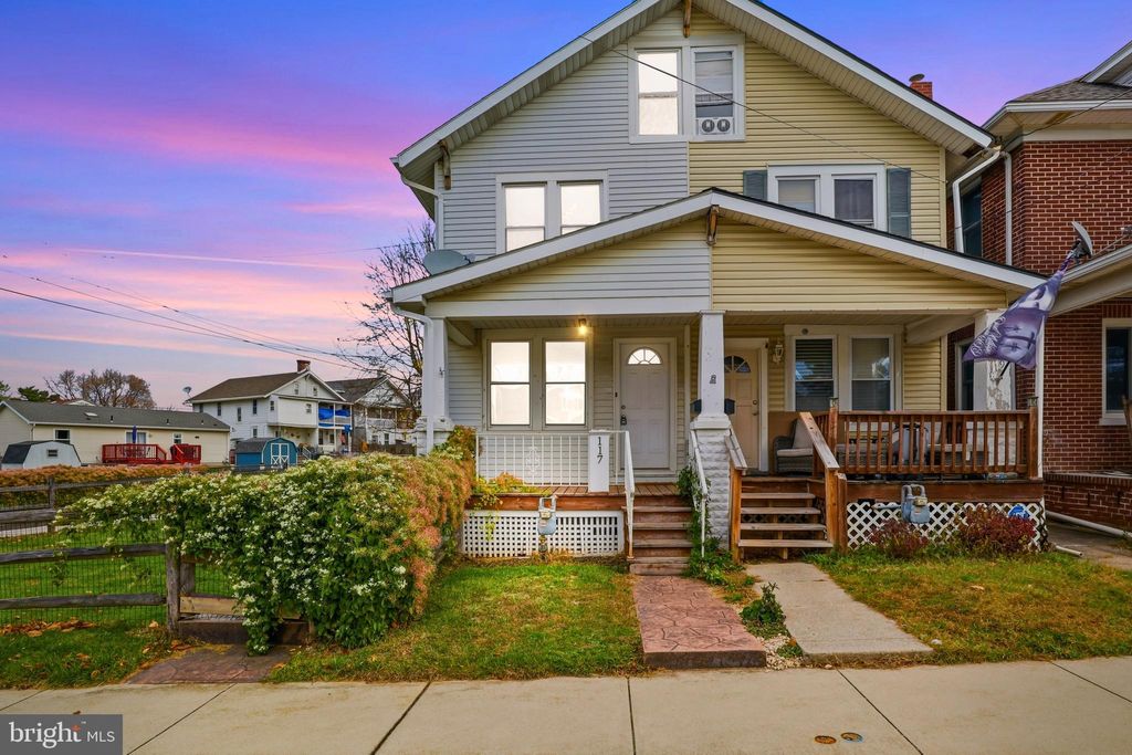 Photo of 117 S Park Street, DALLASTOWN, PA 17313 (MLS # PAYK2093464)