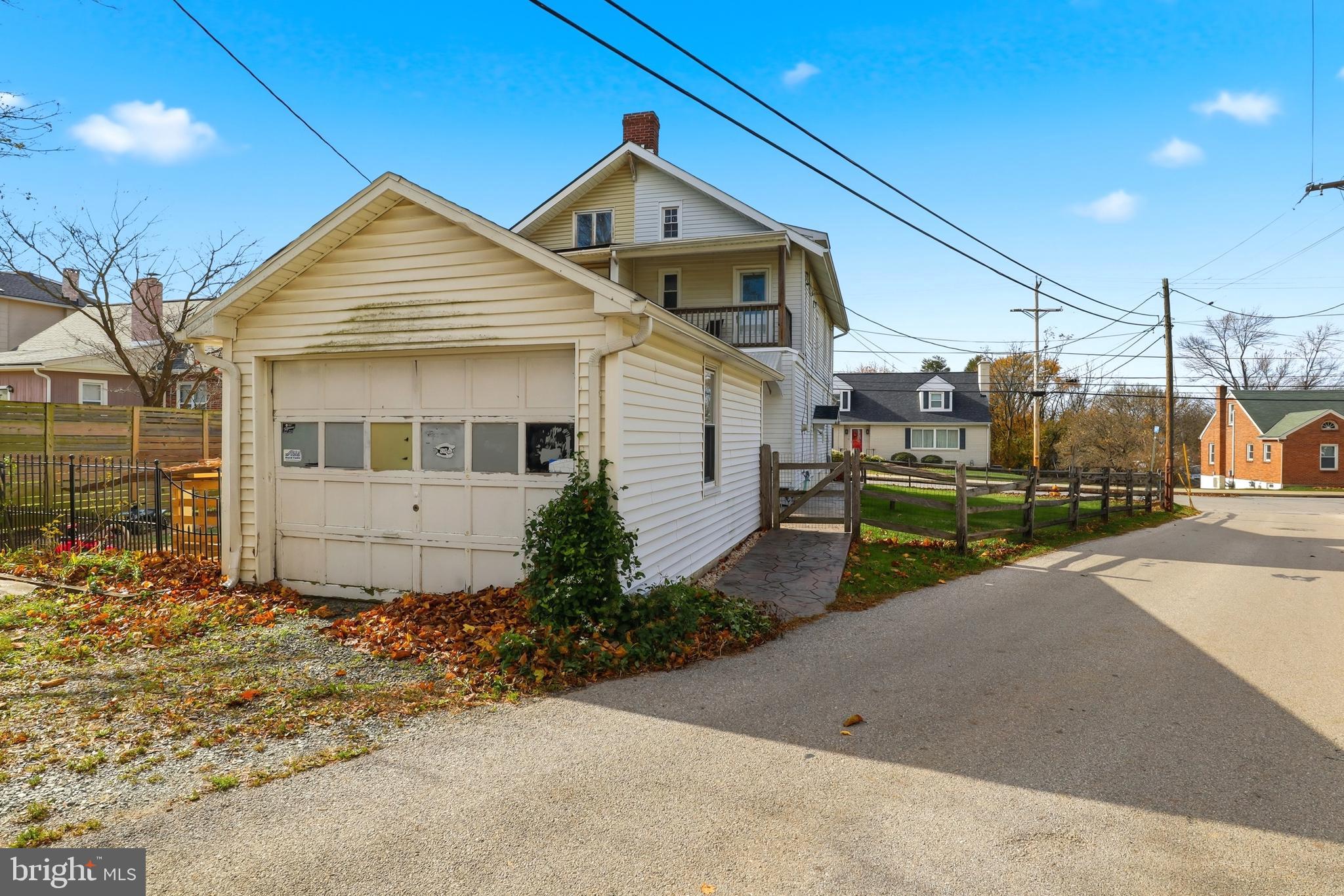 DALLASTOWN BORO - Residential