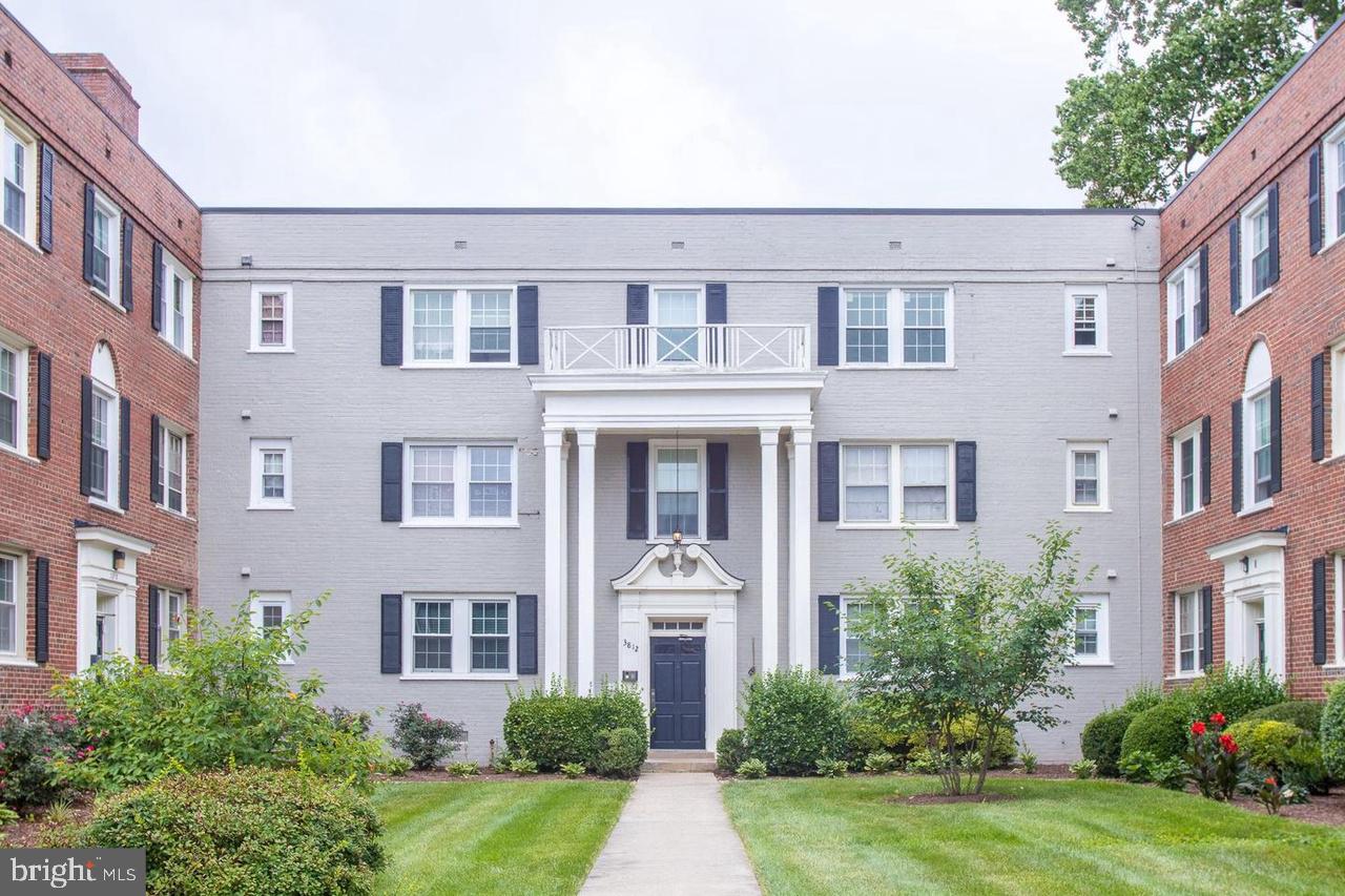 3812 W STREET SE 101