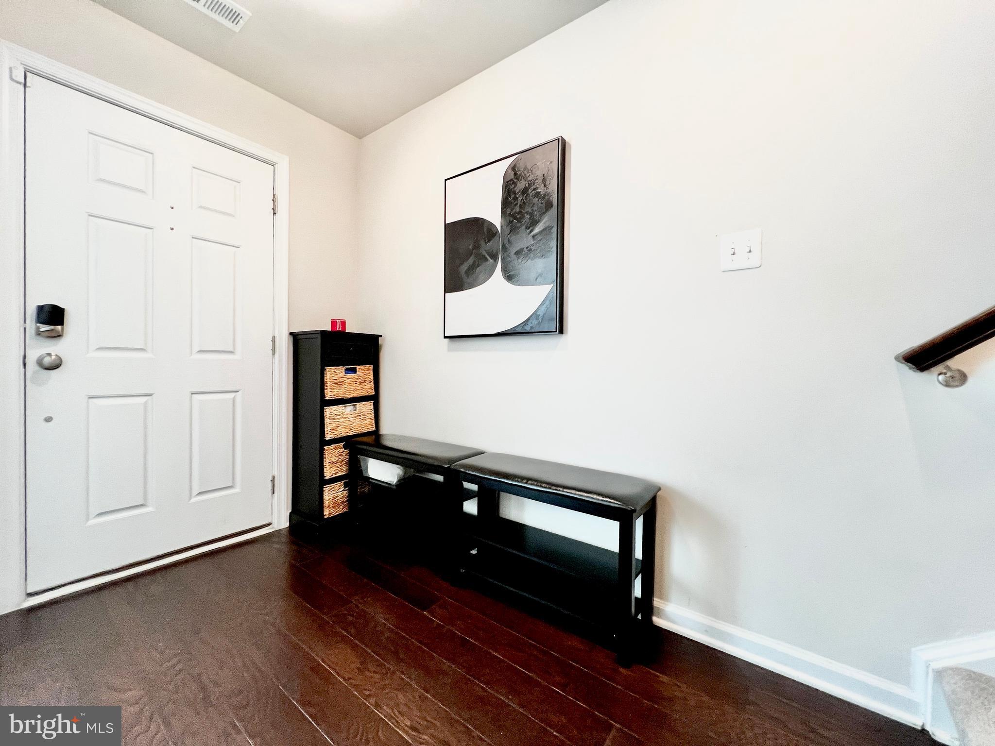 BRICK YARD STATION - Residential