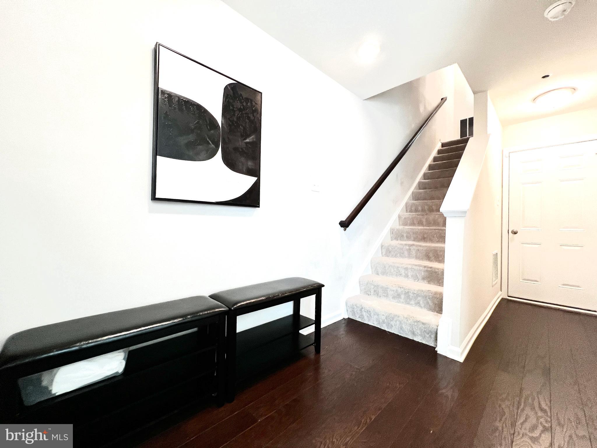 BRICK YARD STATION - Residential