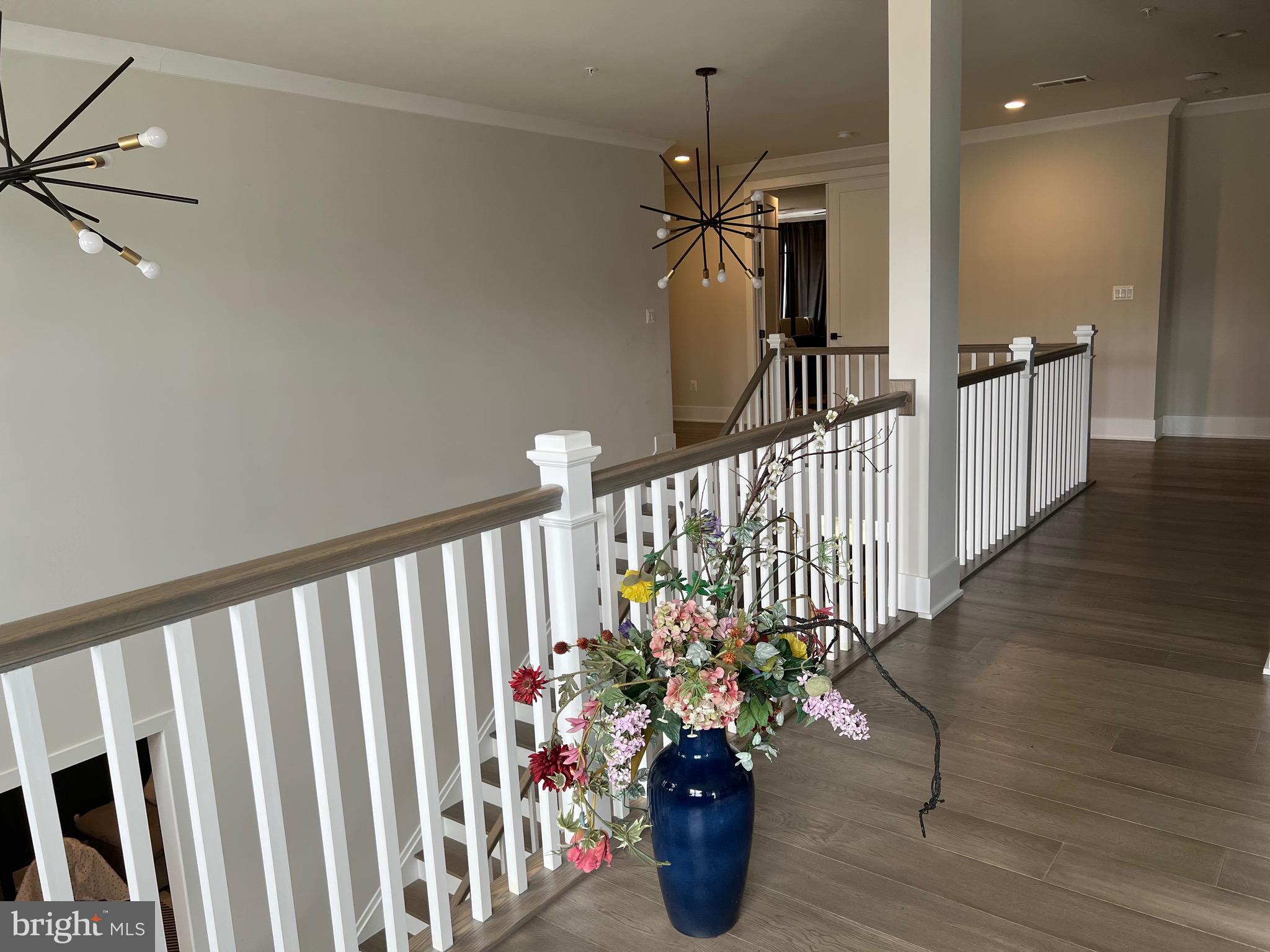 MT. PROSPECT - Residential