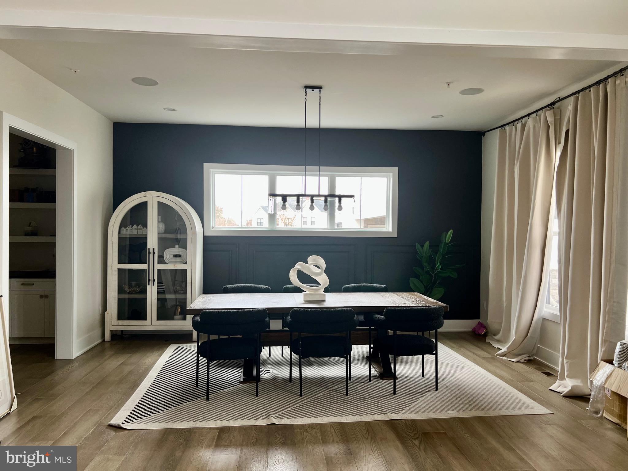 MT. PROSPECT - Residential