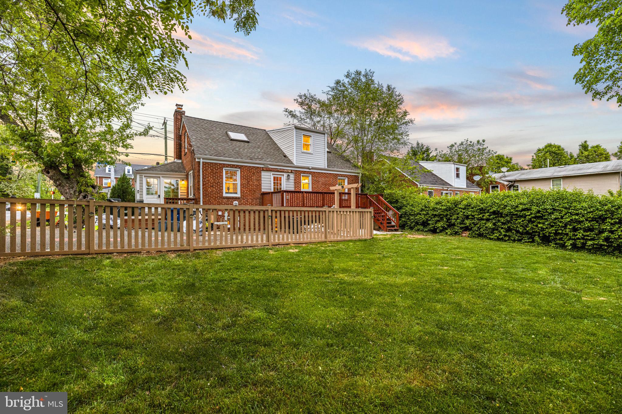 GREENWAY DOWNS - Residential Lease