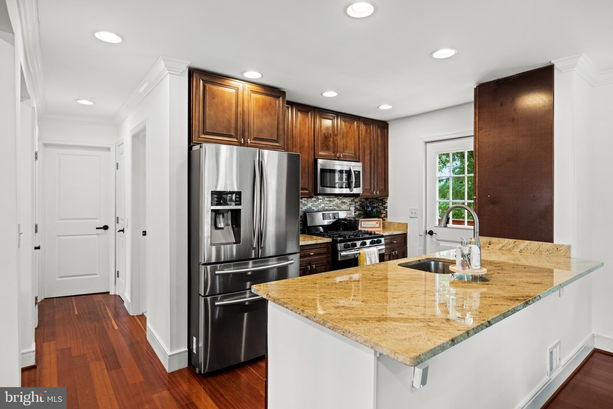 GREENWAY DOWNS - Residential Lease