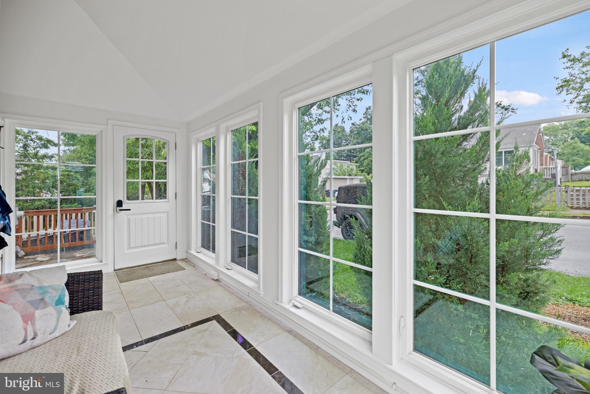 GREENWAY DOWNS - Residential Lease