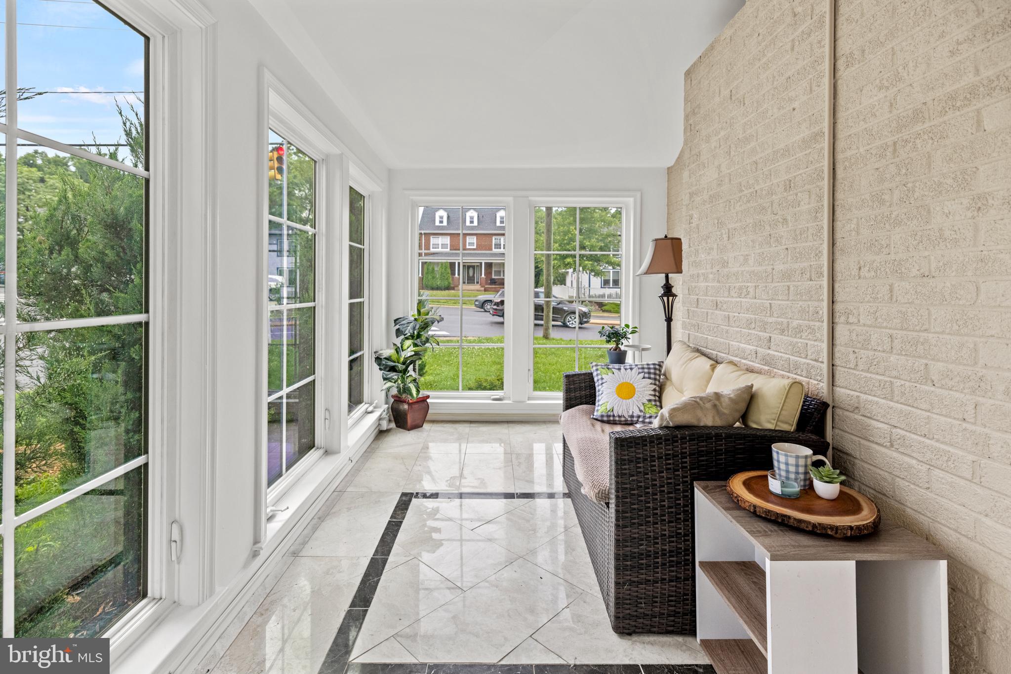 GREENWAY DOWNS - Residential Lease