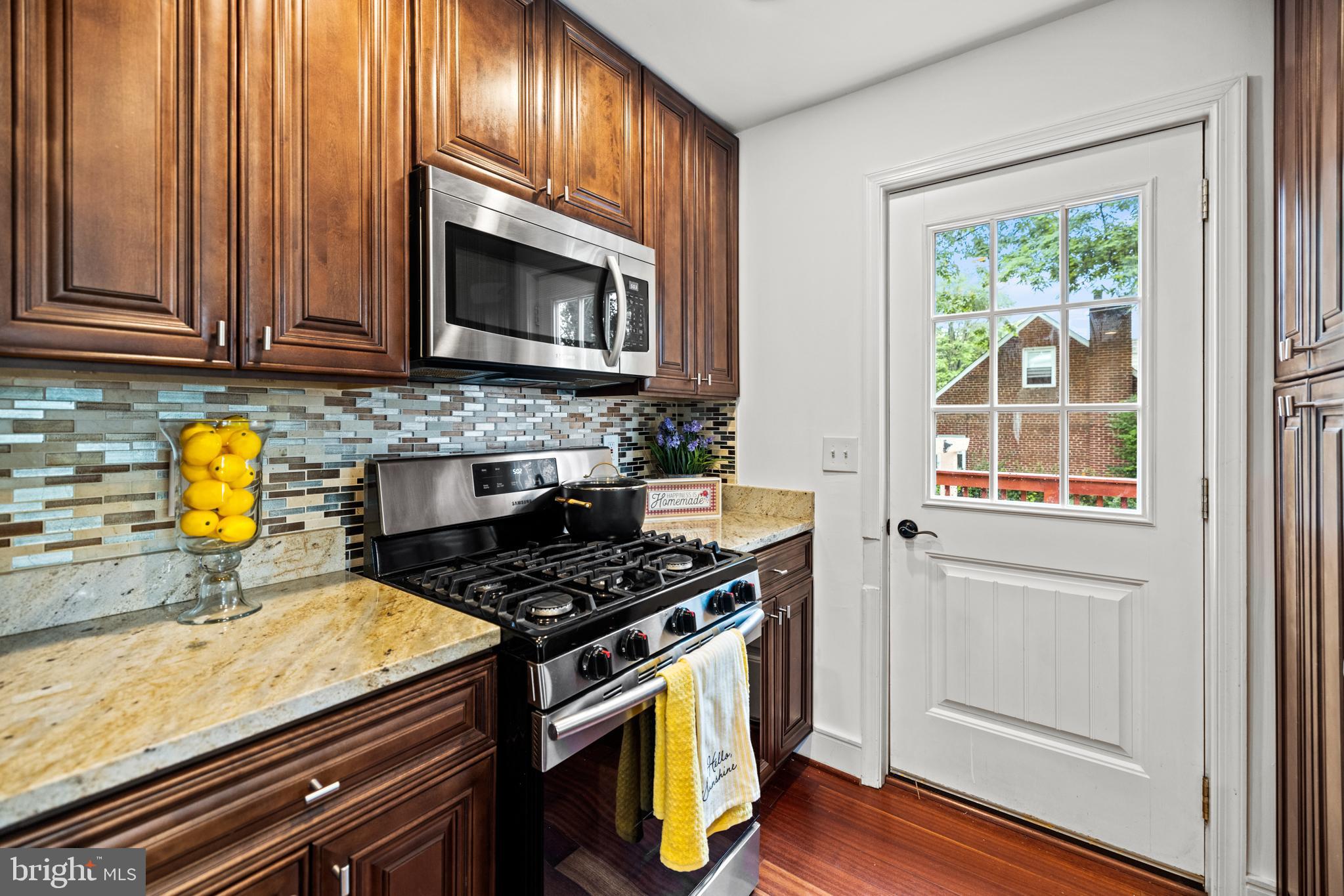 GREENWAY DOWNS - Residential Lease