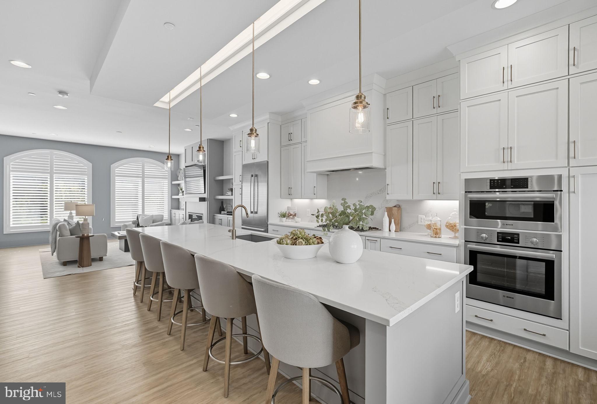 POTOMAC OUTSIDE - Residential