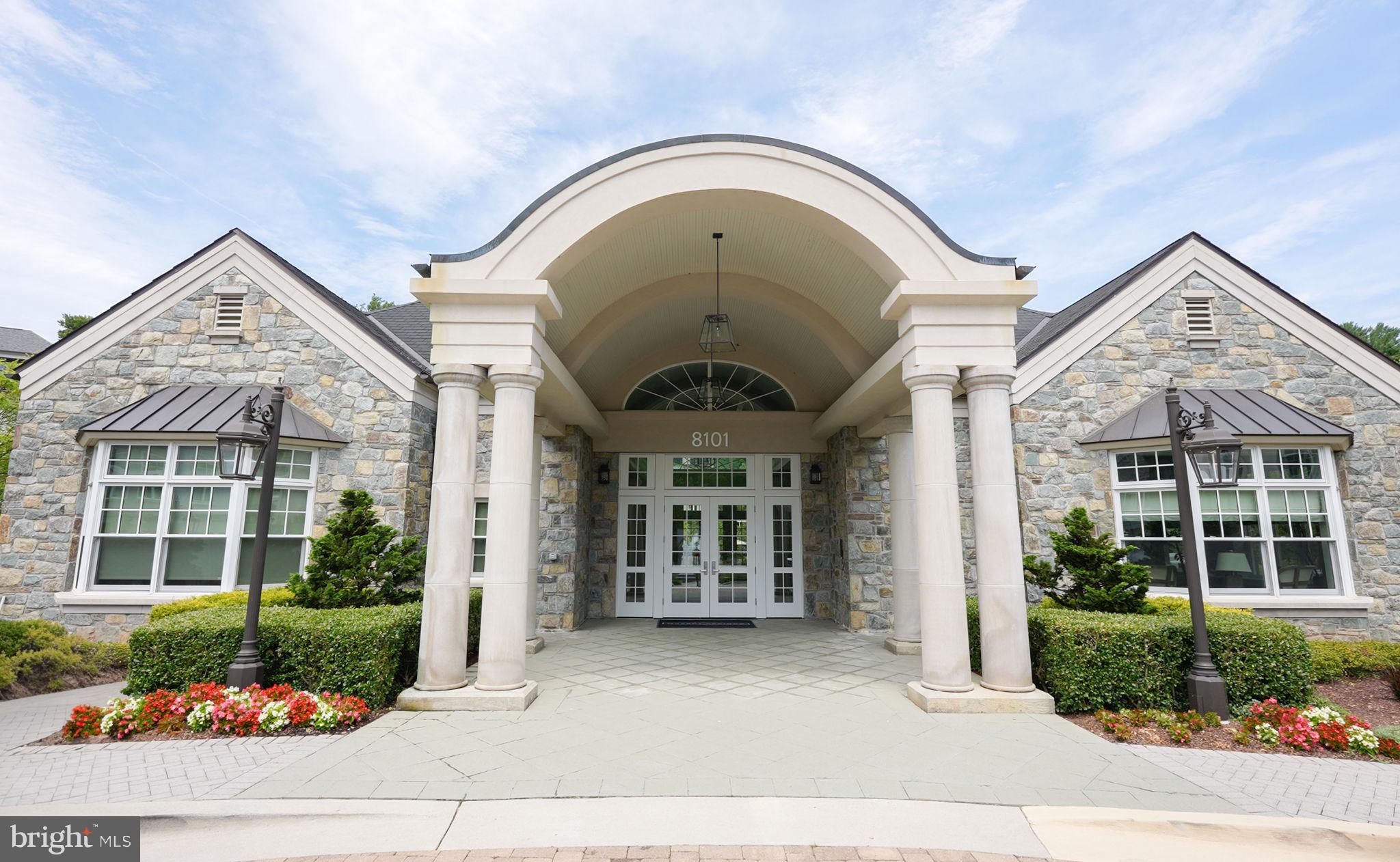 POTOMAC OUTSIDE - Residential