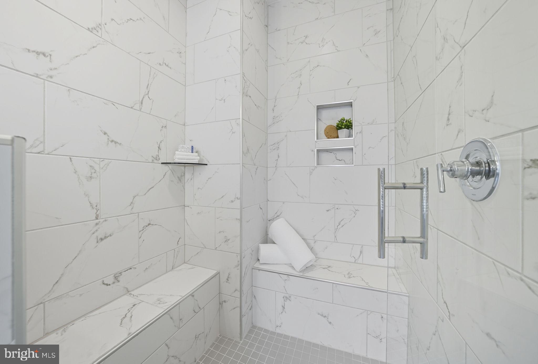 POTOMAC OUTSIDE - Residential