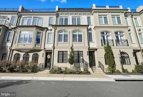 Photo of 8215 River Road, BETHESDA, MD 20817 (MLS # MDMC2197976) Photo of 8215 River Road, BETHESDA, MD 20817 (MLS # MDMC2197976)