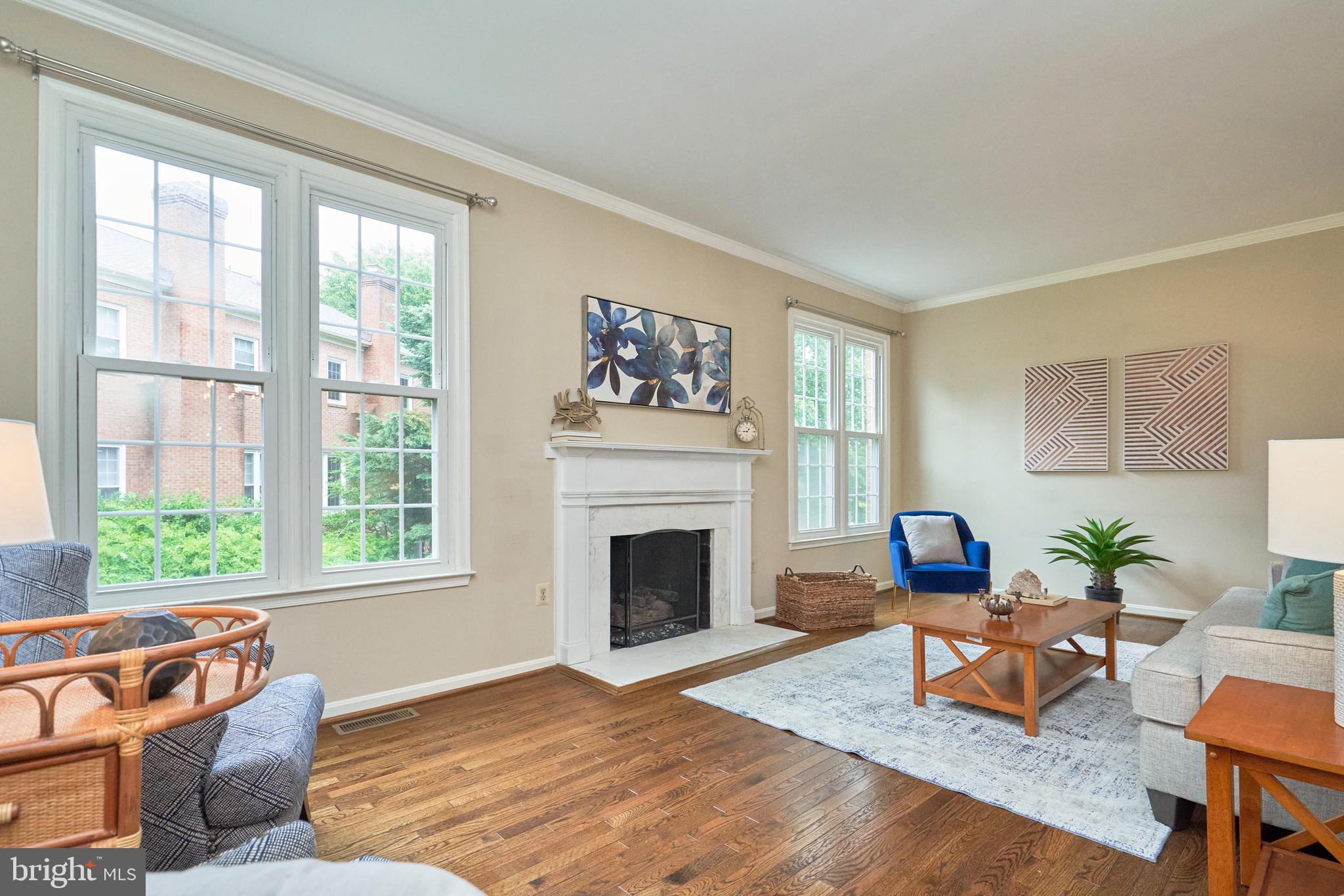 MANCHESTER SQUARE - Residential
