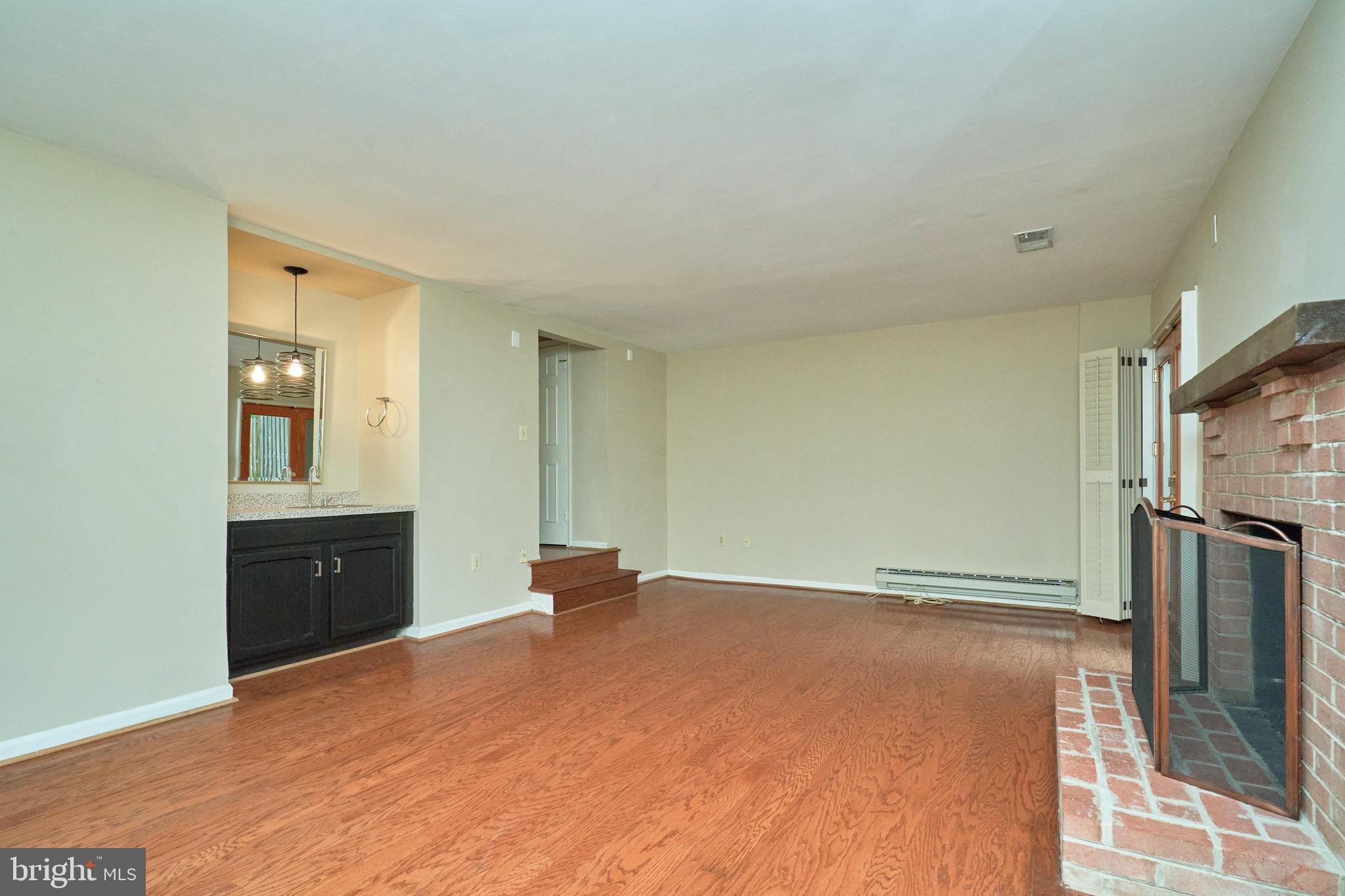 MANCHESTER SQUARE - Residential