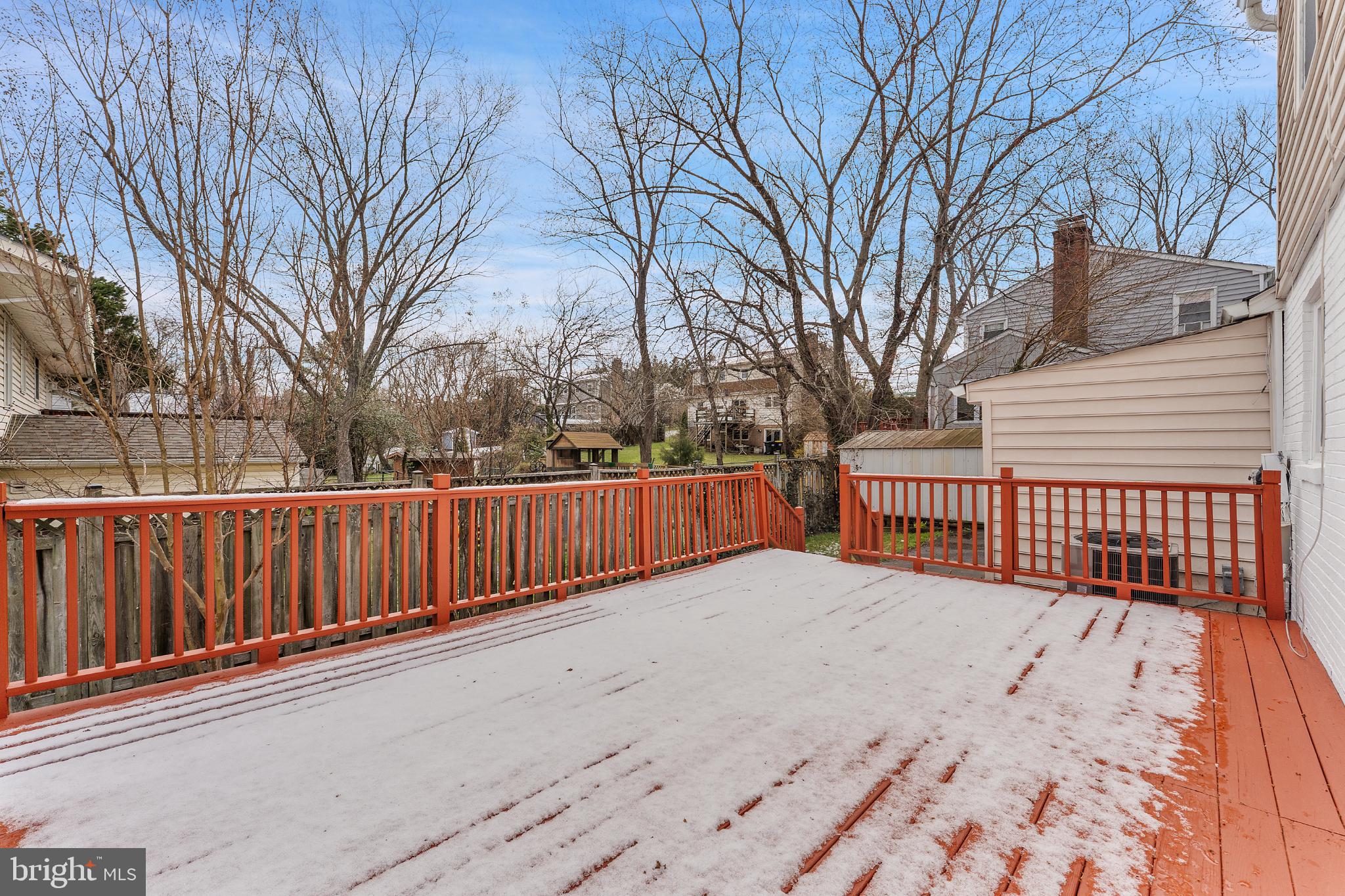 VARSITY PARK - Residential