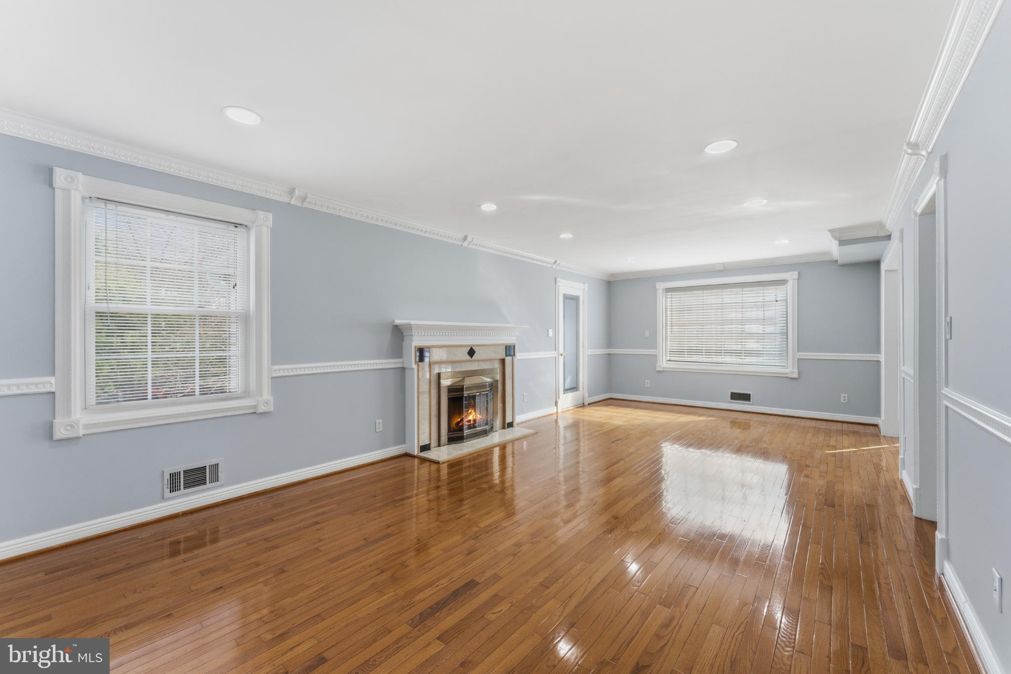 VARSITY PARK - Residential