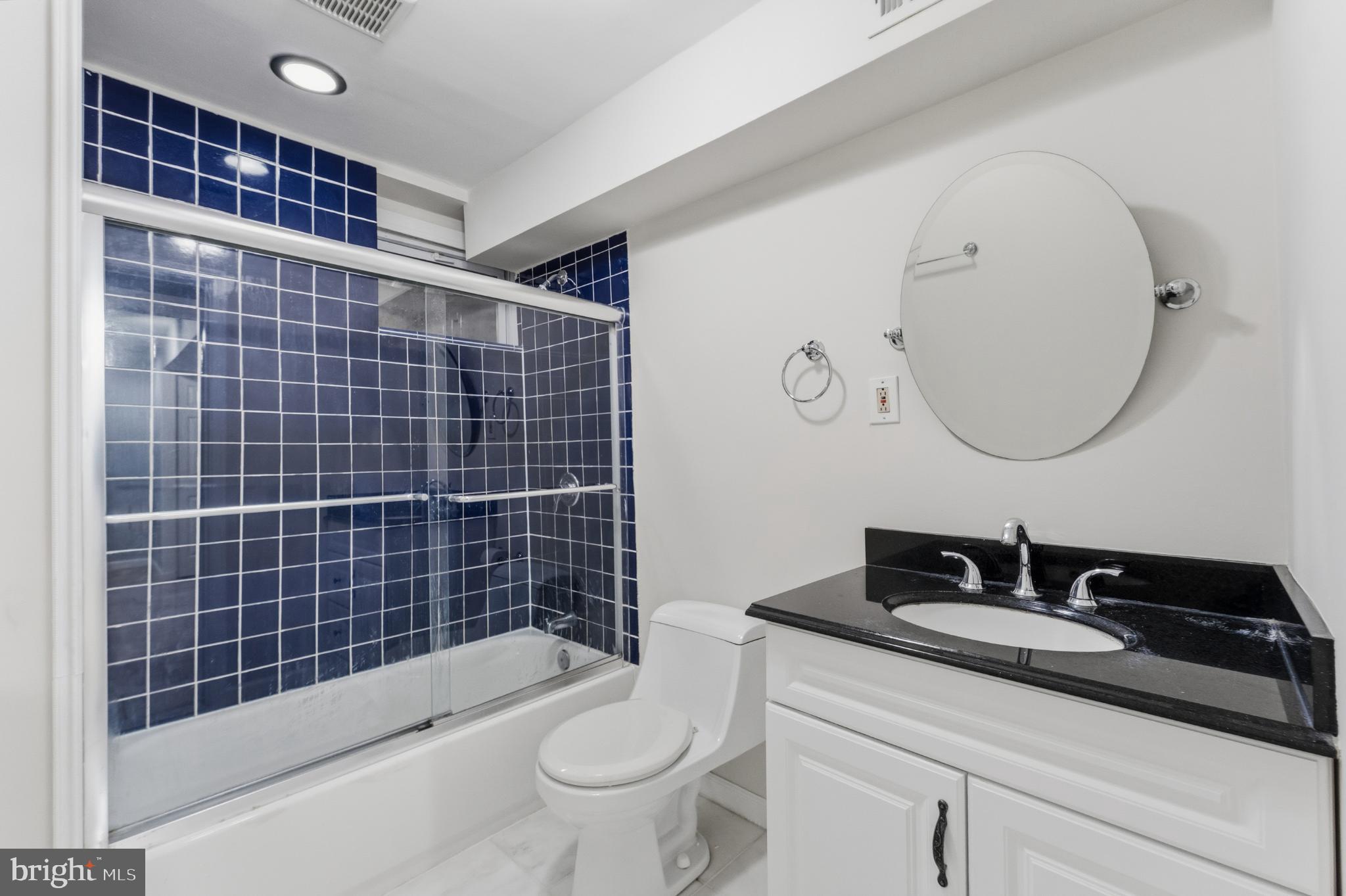 VARSITY PARK - Residential