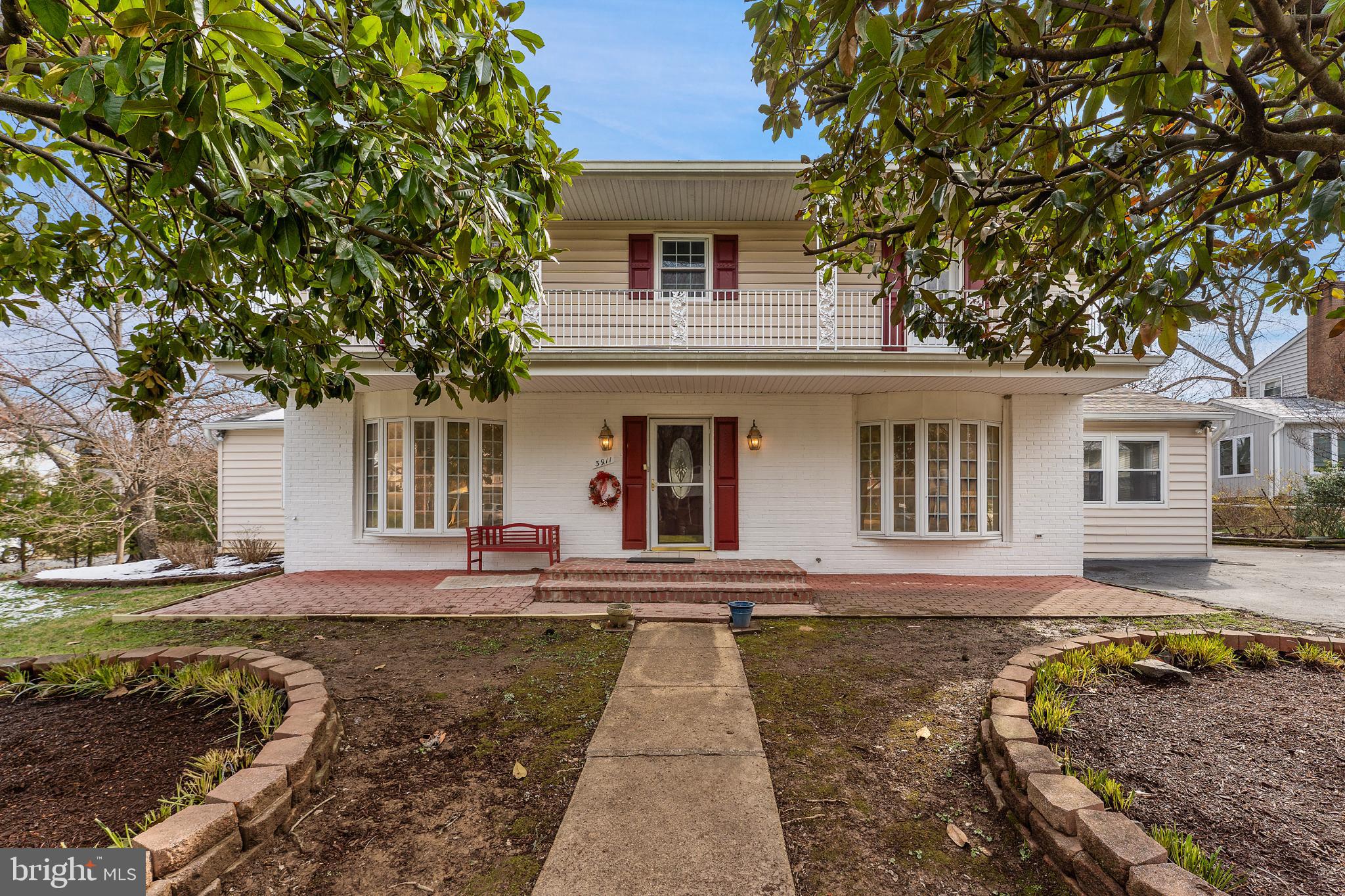 VARSITY PARK - Residential