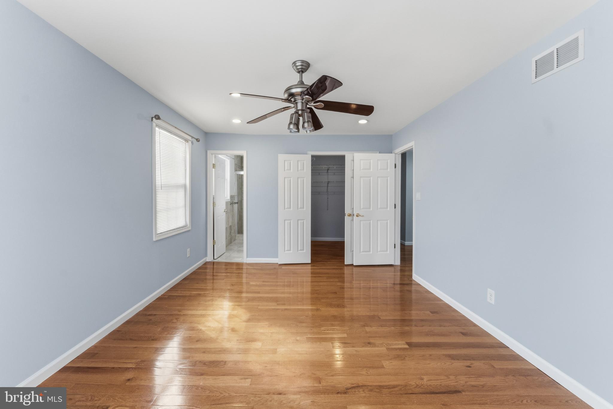 VARSITY PARK - Residential