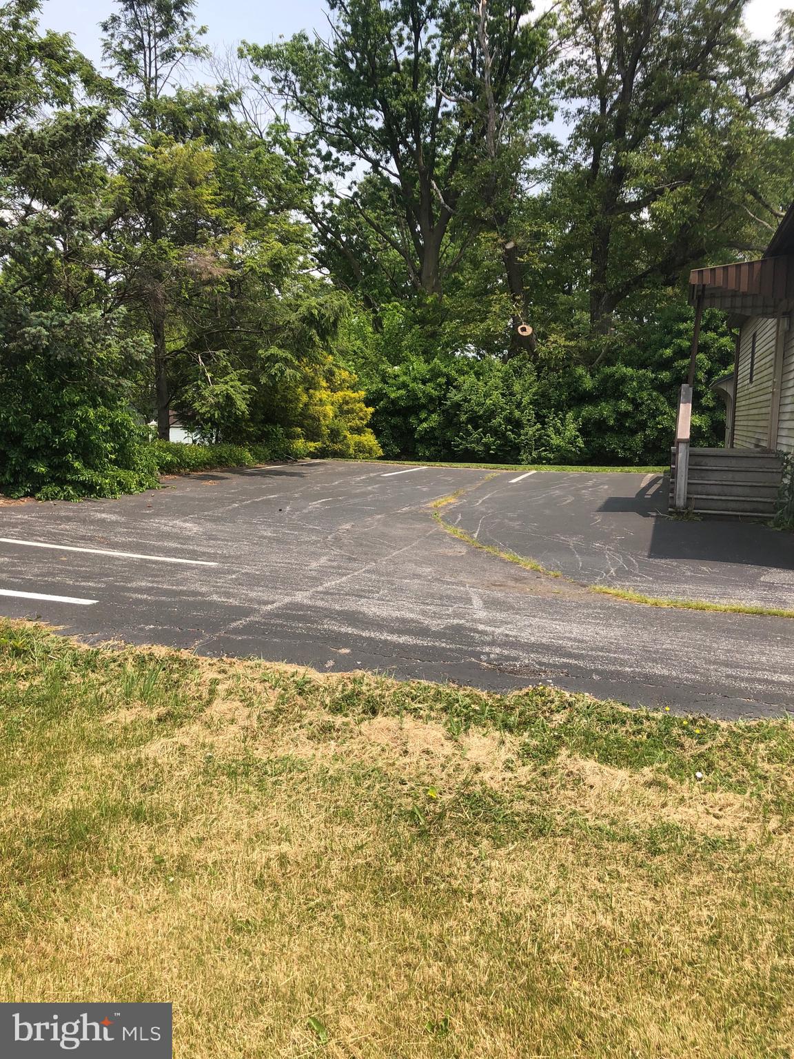 85 W MAIN STREET 87