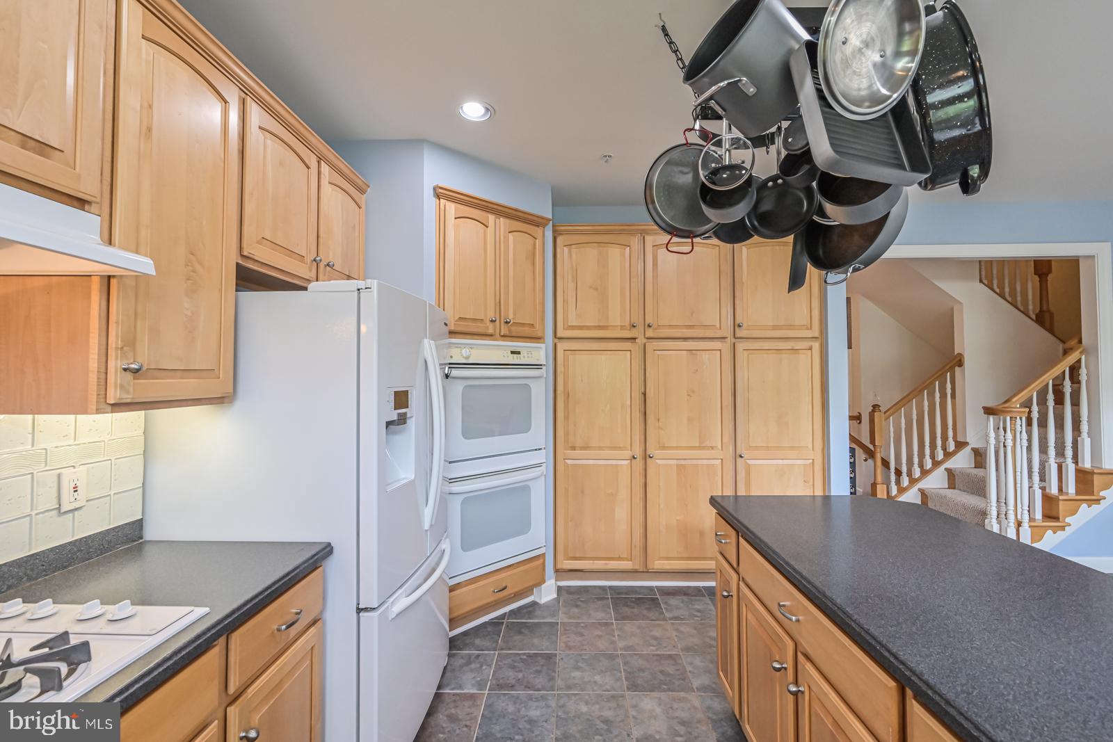 OLD TOWN GREENS - Residential