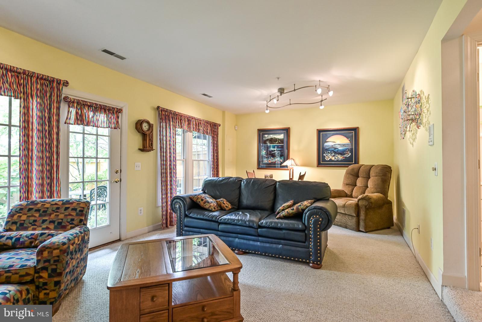 OLD TOWN GREENS - Residential