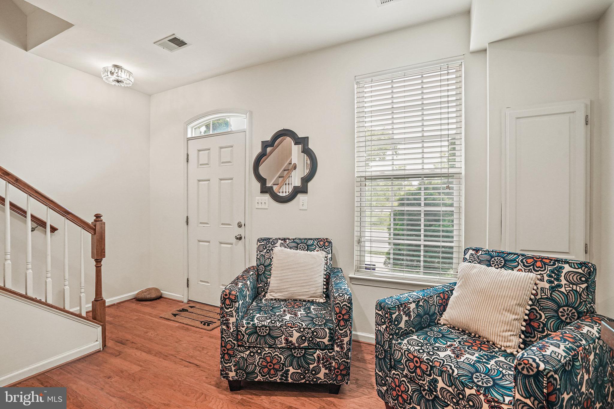 3825 COMMODORE JOSHUA BARNEY DRIVE NE