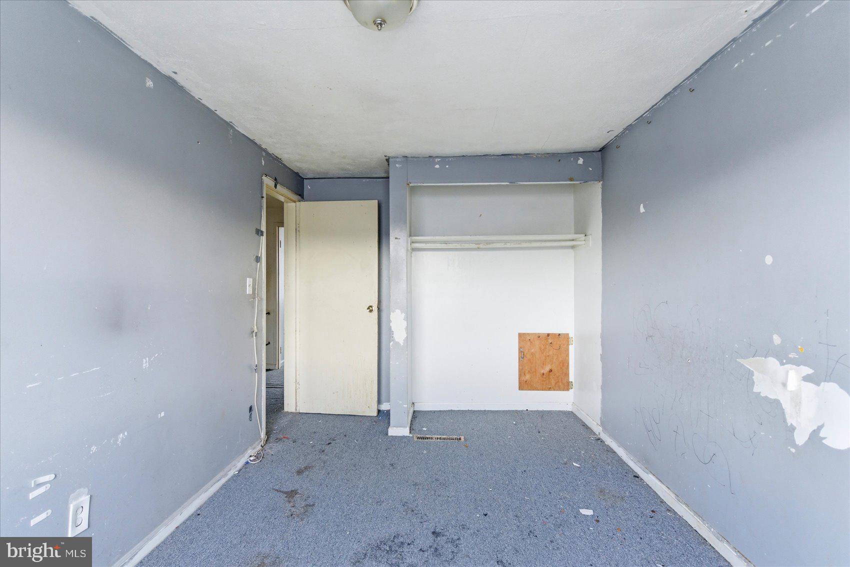 NORTH POINT VILLAGE - Residential