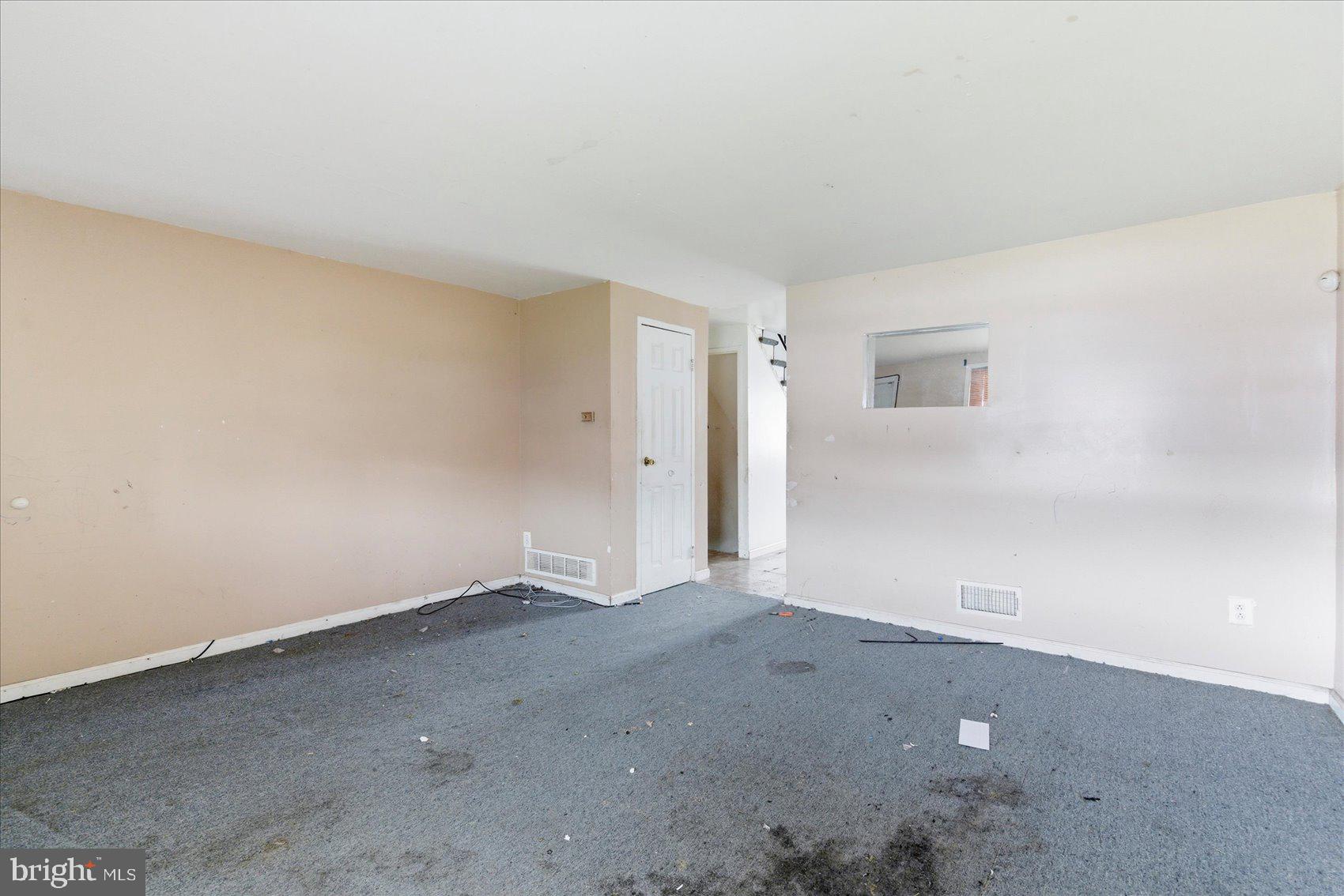 NORTH POINT VILLAGE - Residential