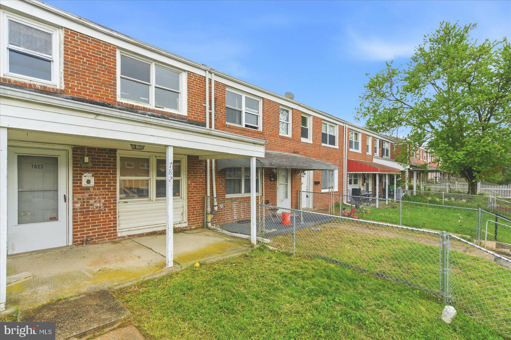 NORTH POINT VILLAGE - Residential