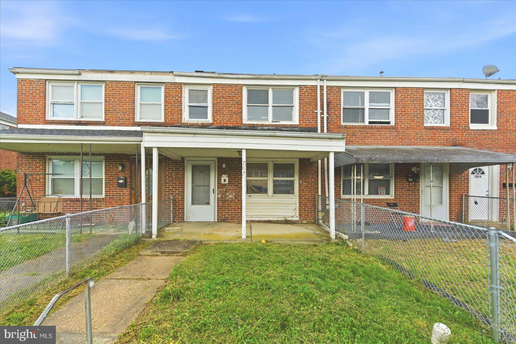 NORTH POINT VILLAGE - Residential