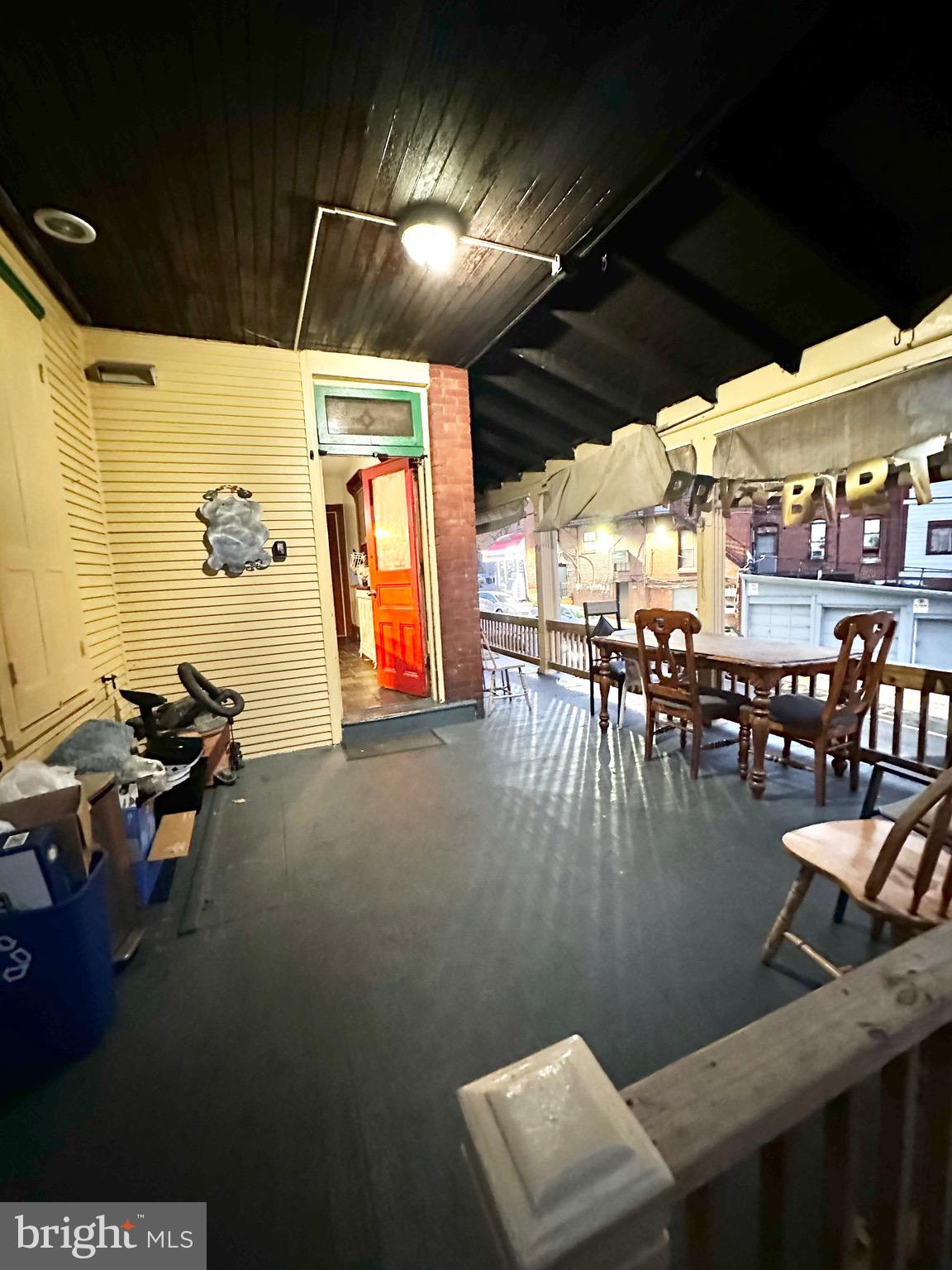 SOUTHERN READING - Residential