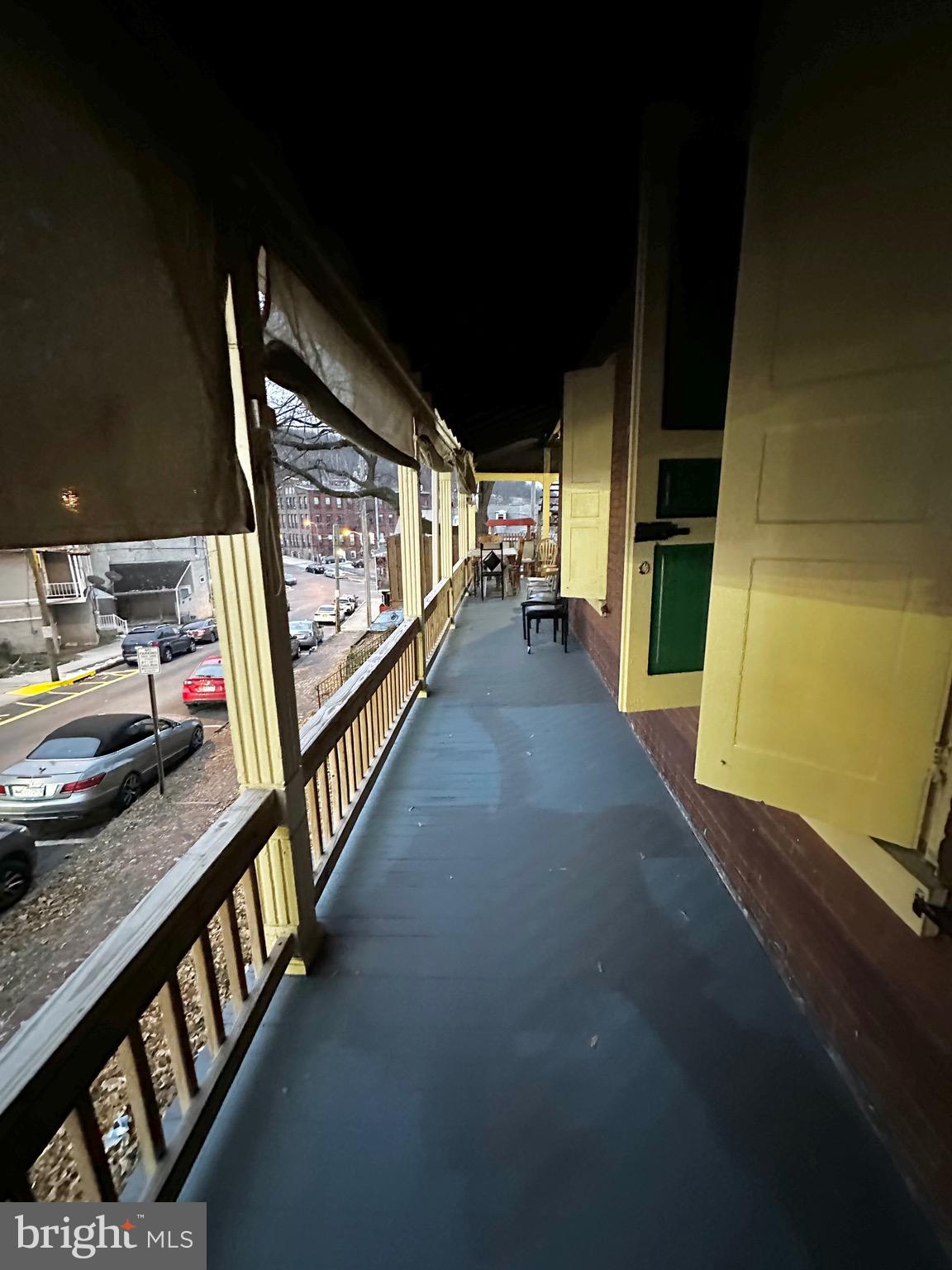 SOUTHERN READING - Residential