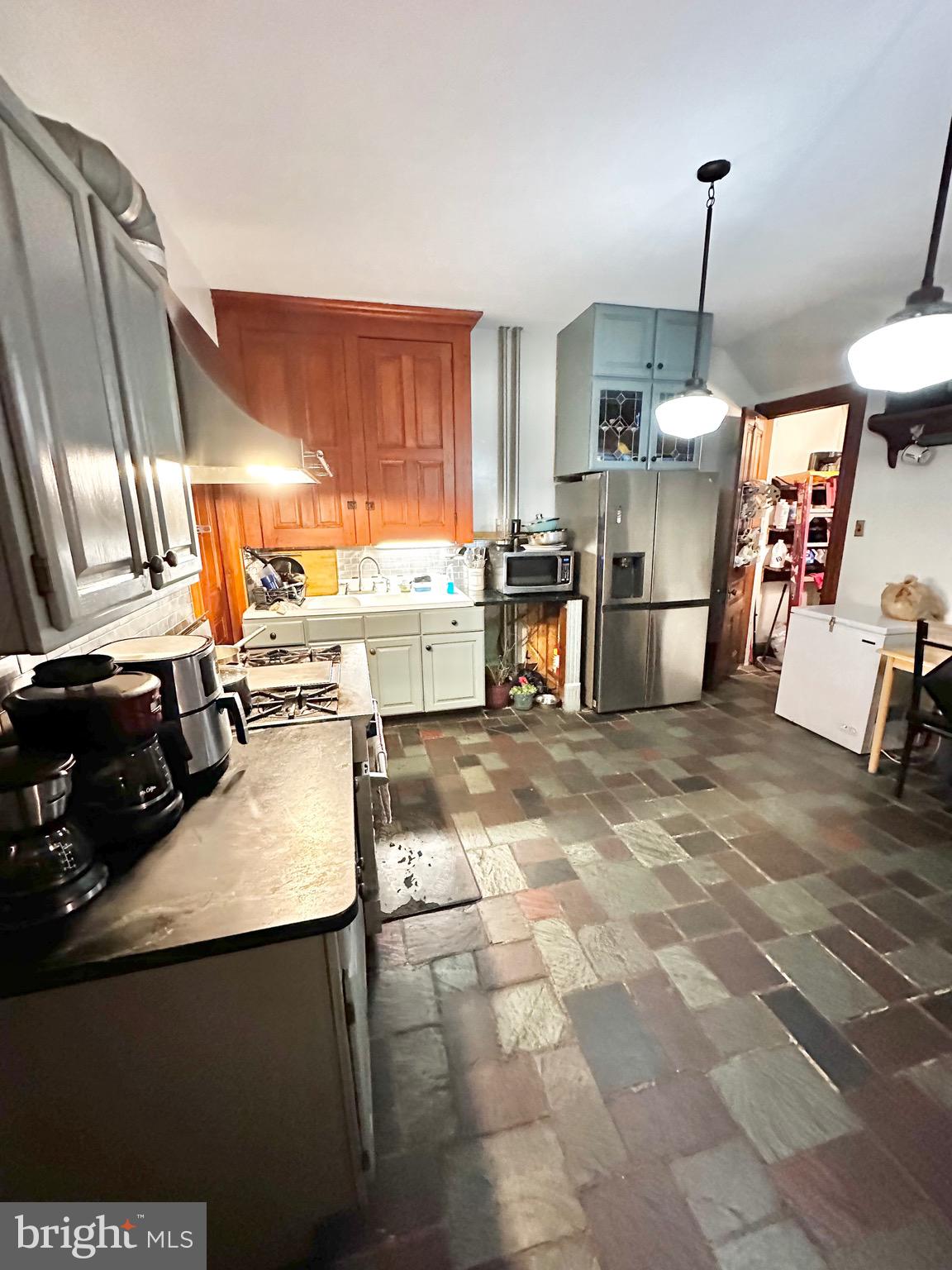 SOUTHERN READING - Residential