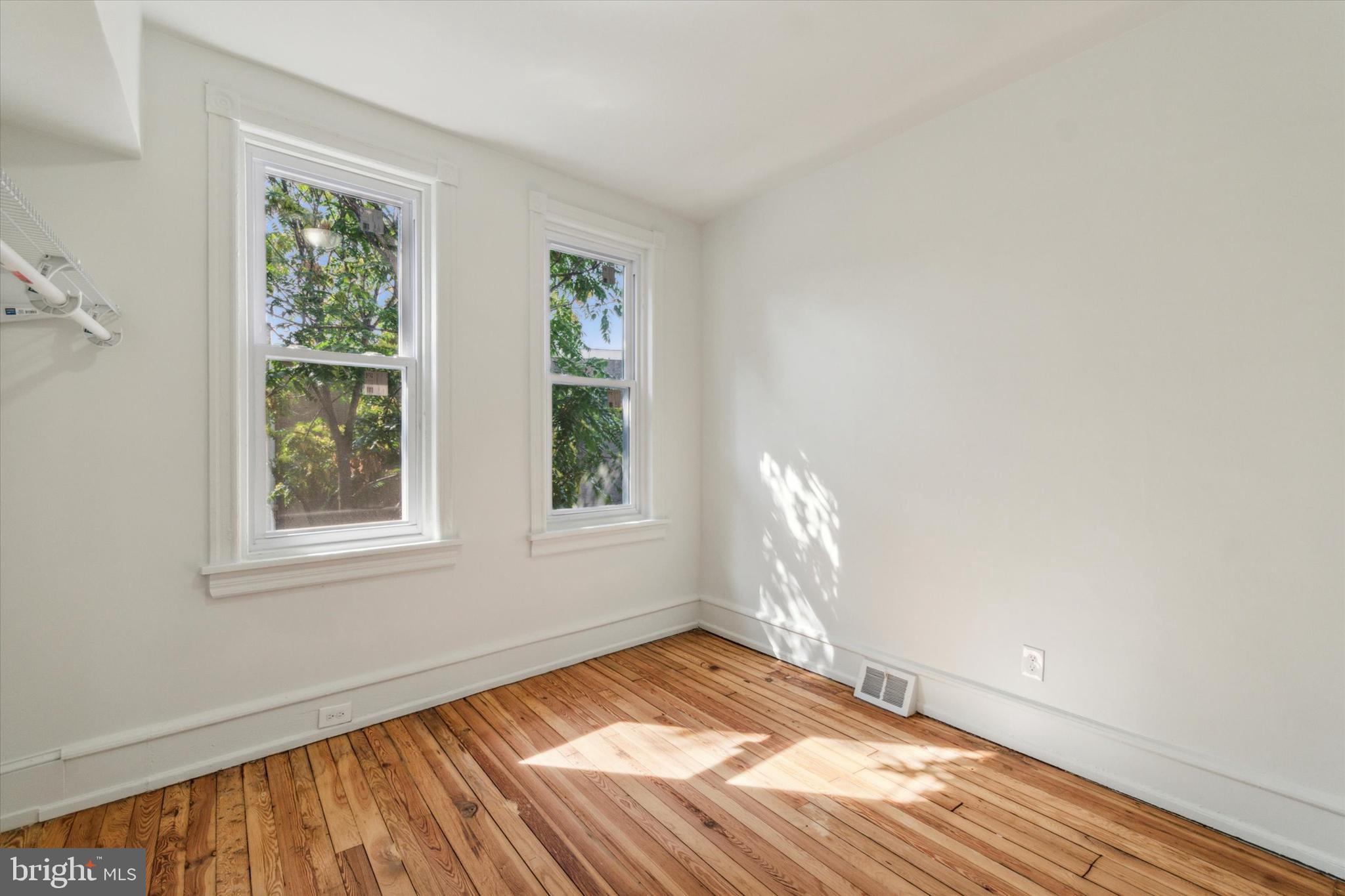 HARROWGATE - Residential