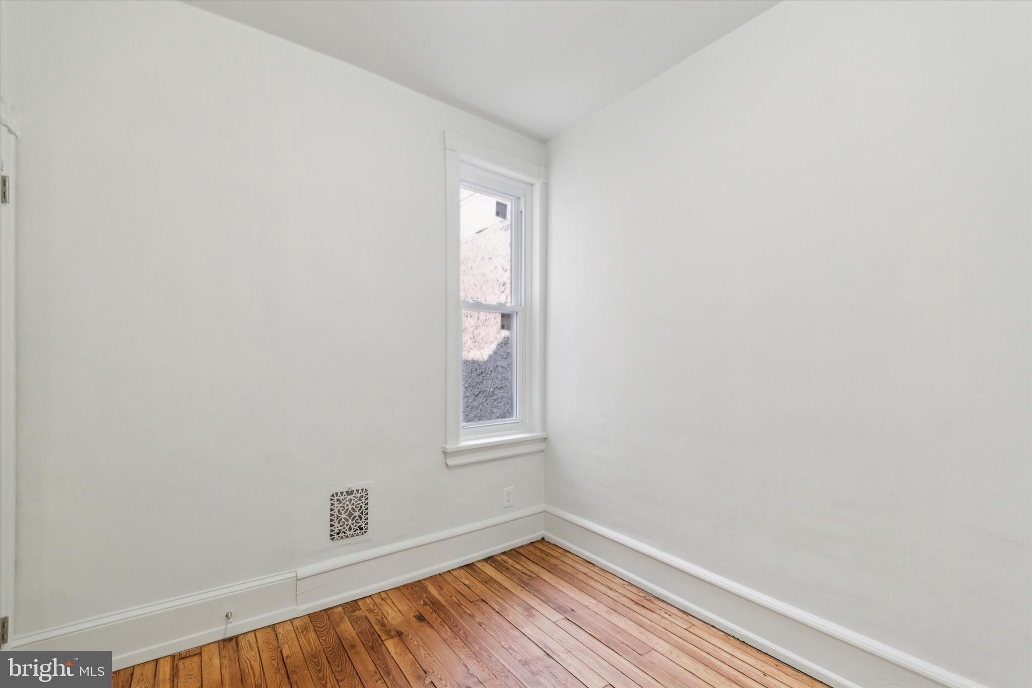 HARROWGATE - Residential