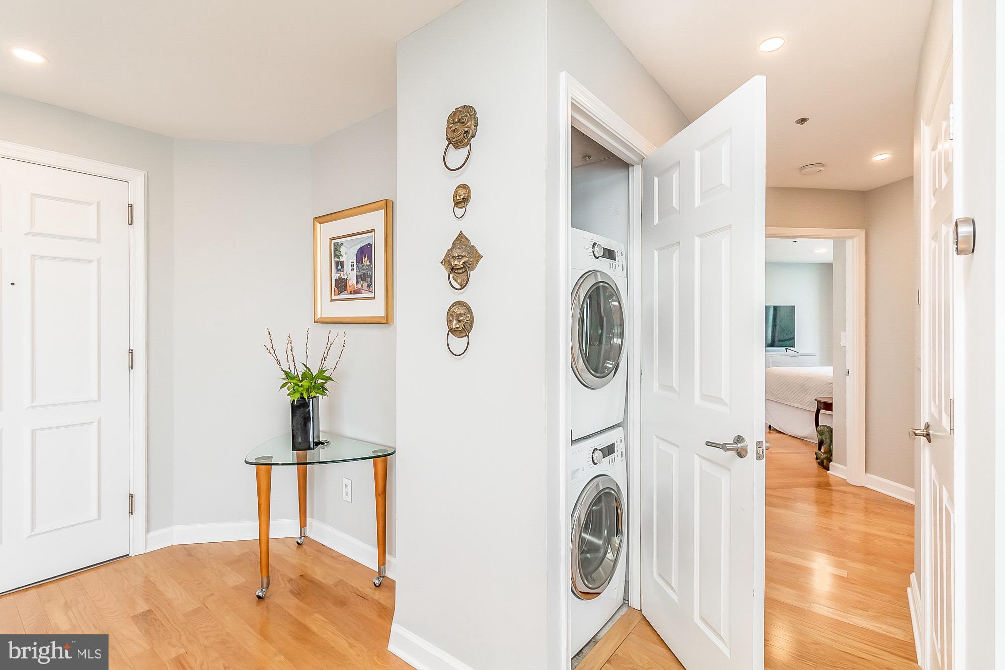 INNER HARBOR - Residential Lease