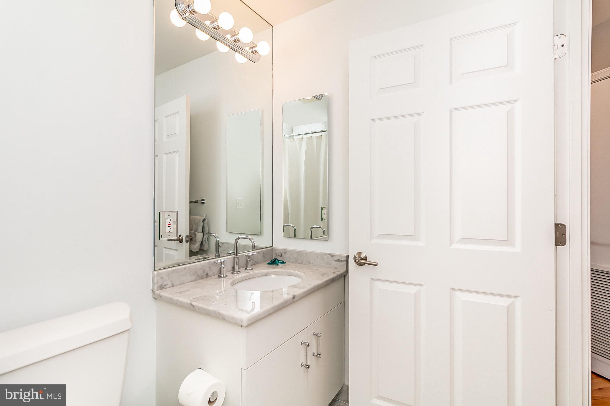 INNER HARBOR - Residential Lease