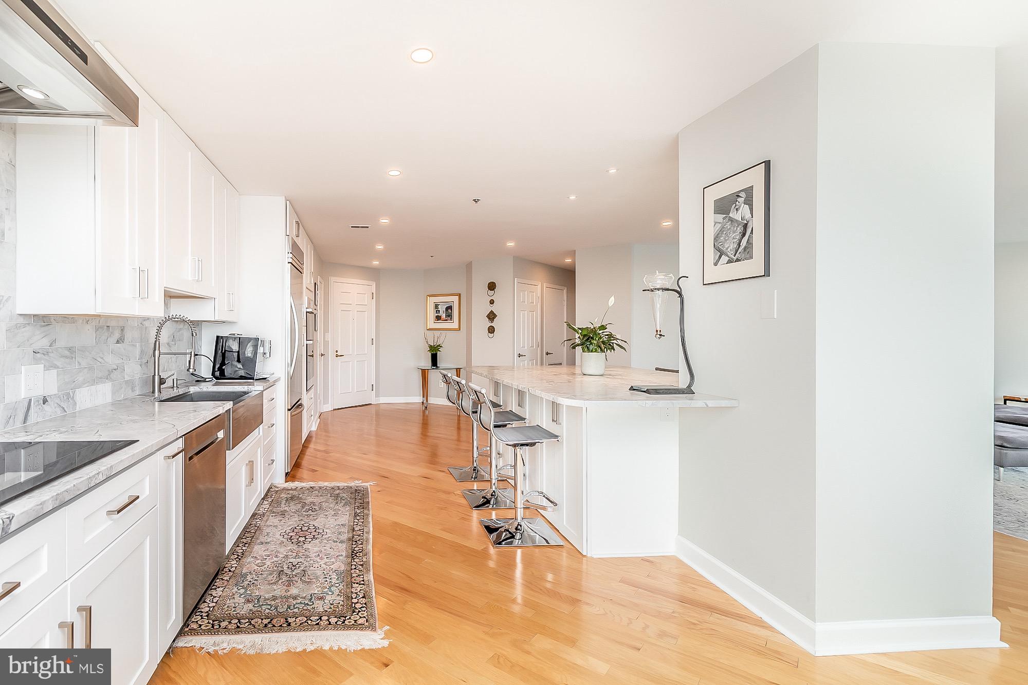 INNER HARBOR - Residential Lease