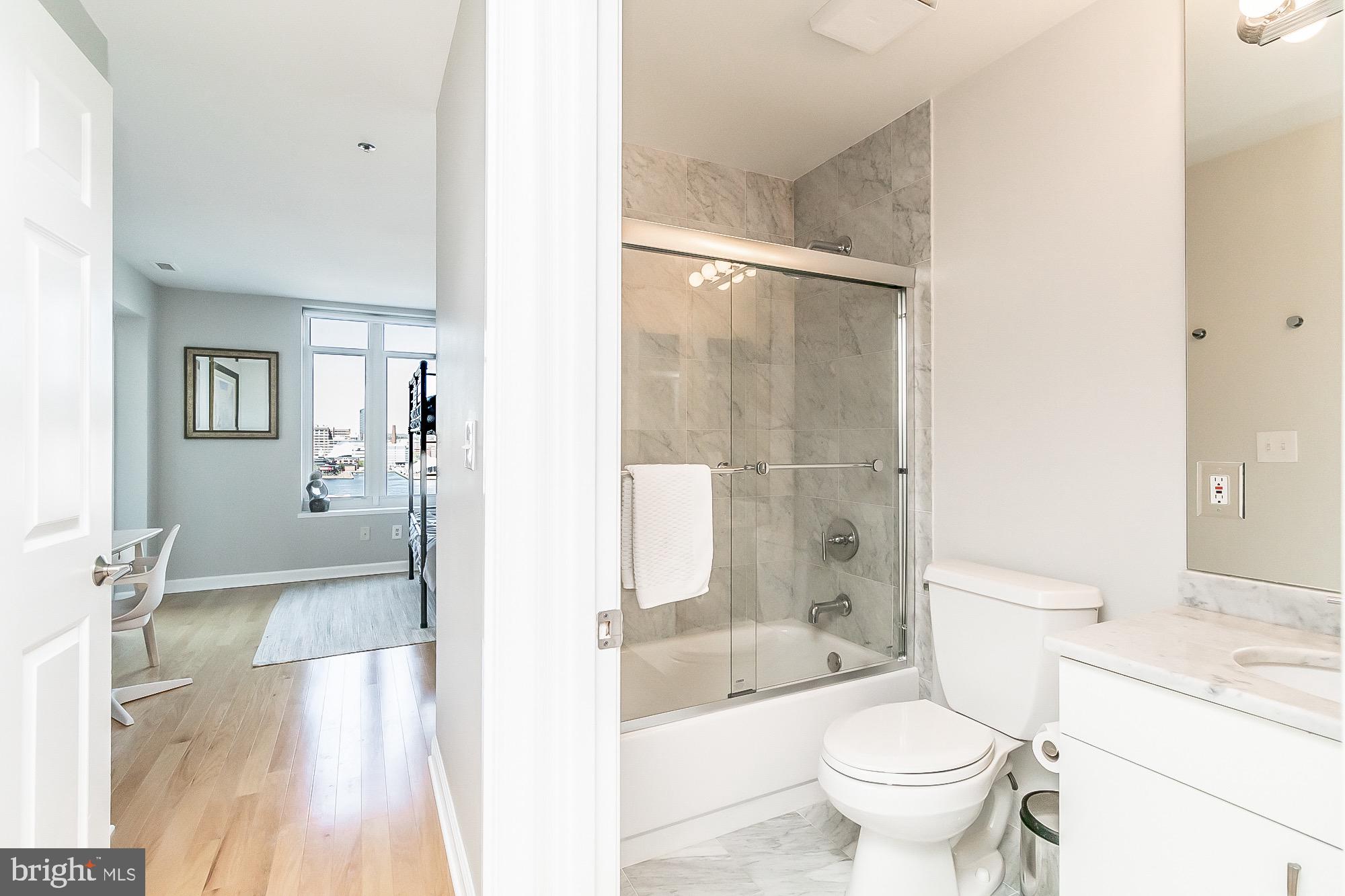 INNER HARBOR - Residential Lease