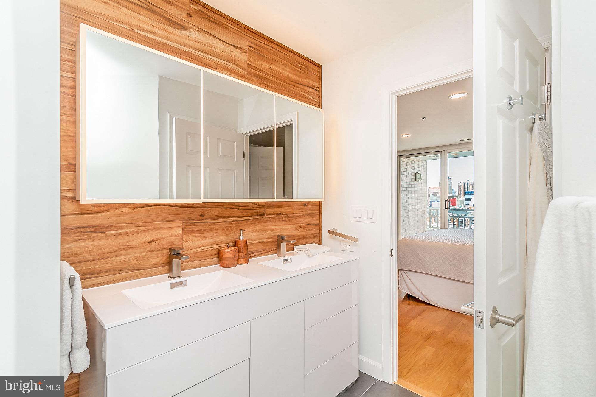 INNER HARBOR - Residential Lease