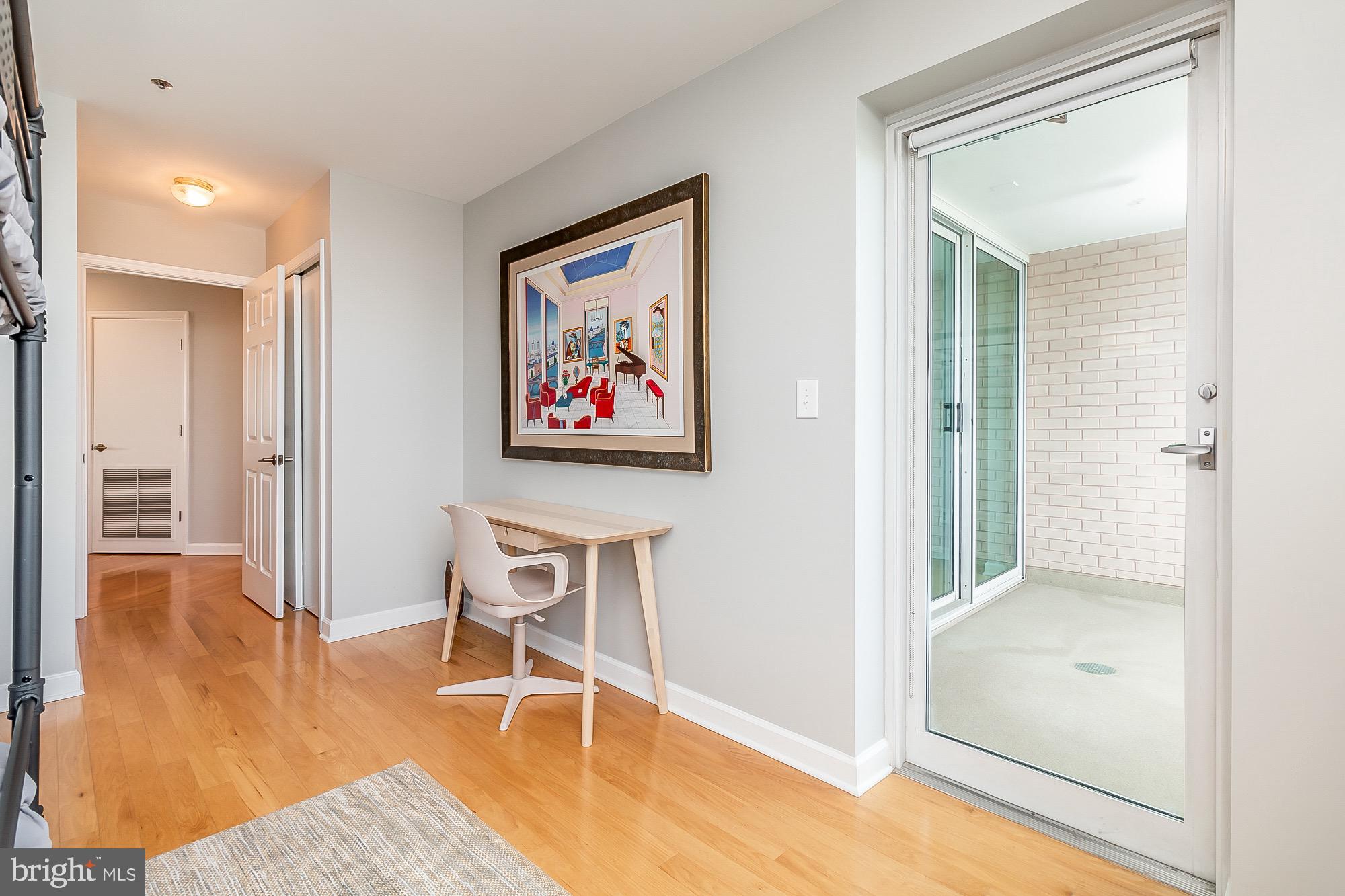 INNER HARBOR - Residential Lease