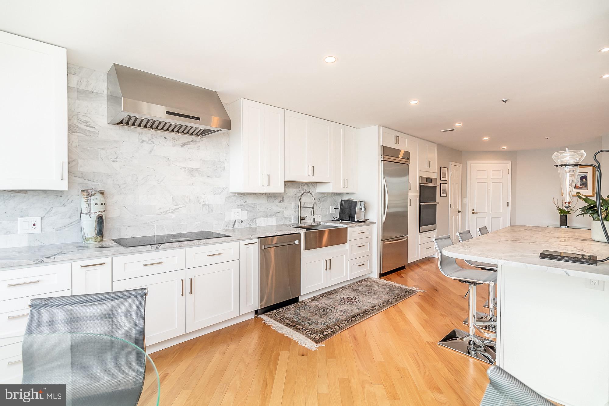 INNER HARBOR - Residential Lease