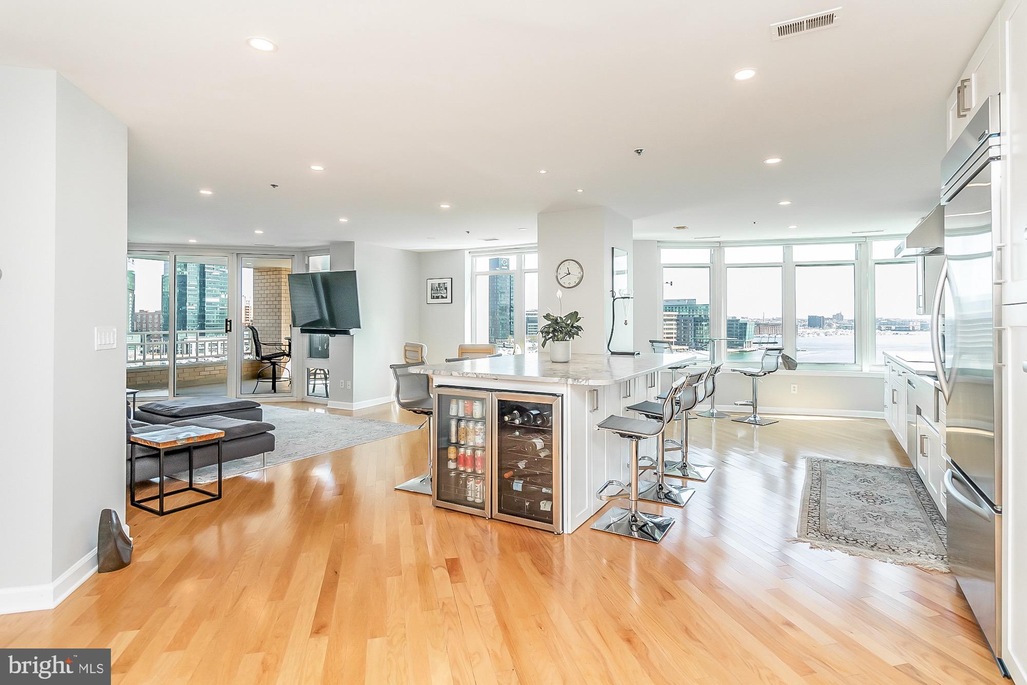 INNER HARBOR - Residential Lease